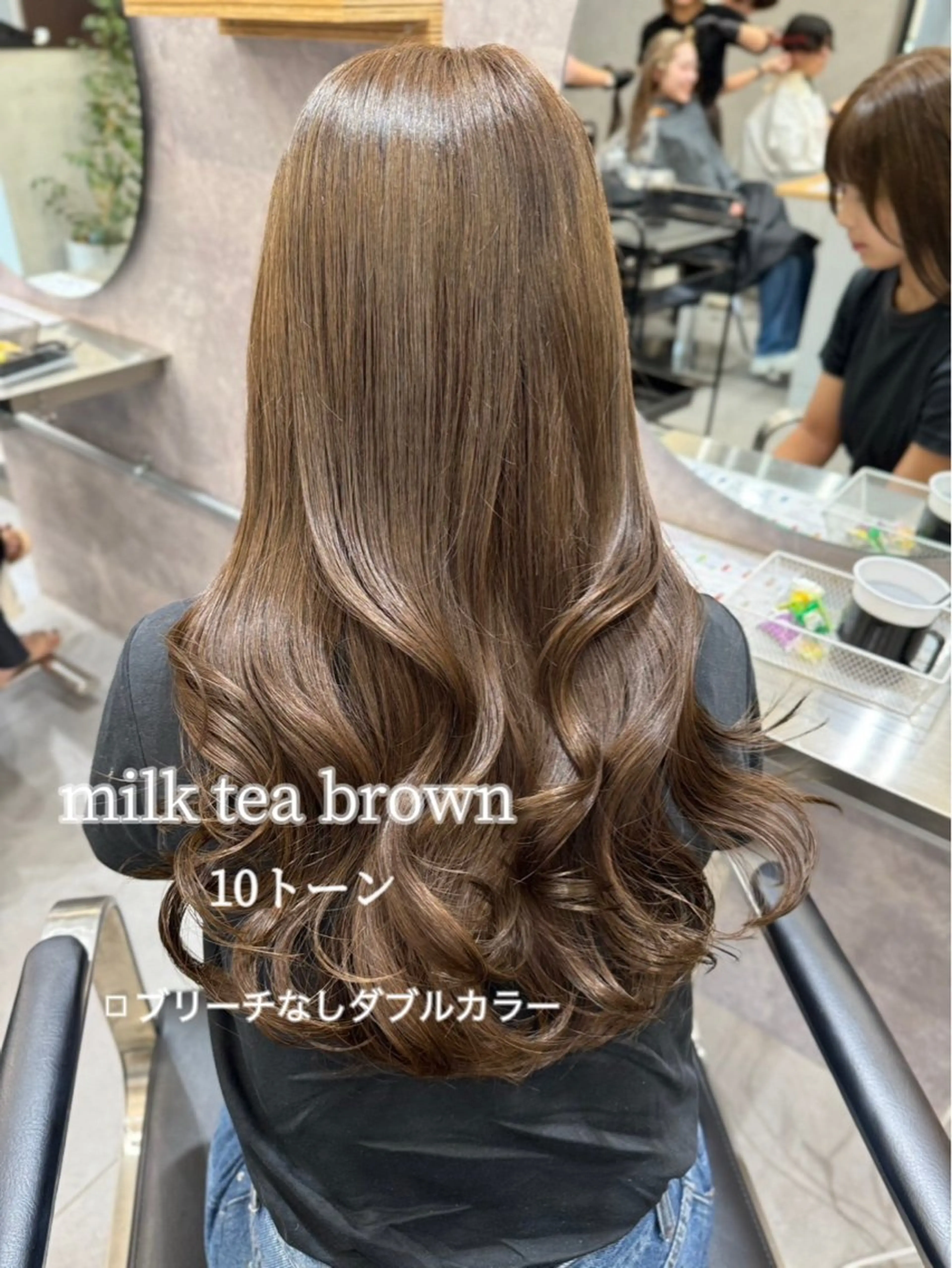 カラー 梅田/ベージュ／ 艶カラー／三宅空翔のヘアスタイル