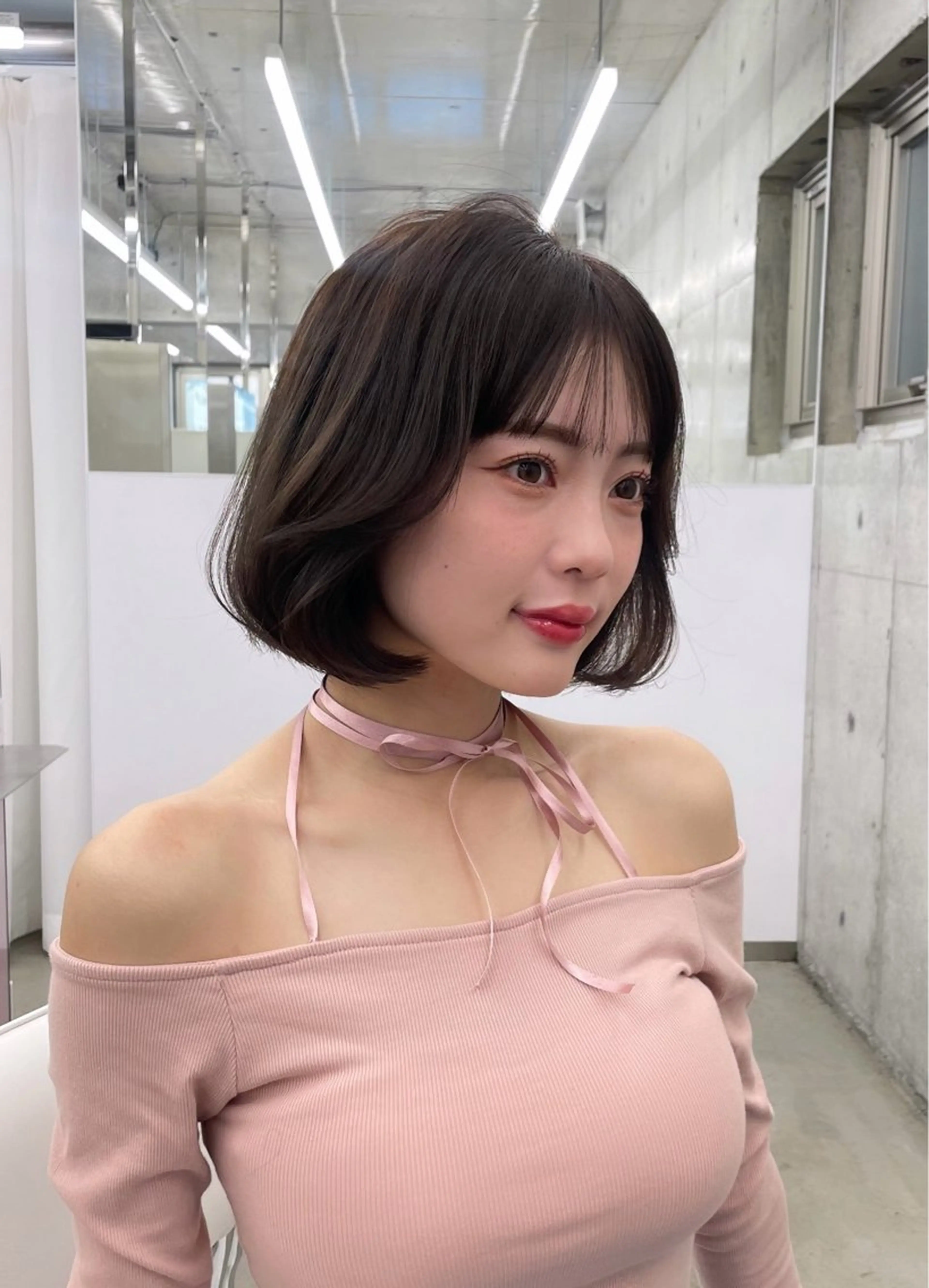 ミディアム 韓国風ヘア Cloe所属・𝑨𝑴𝑰 🎀 ガーリーヘア🤍のヘアスタイル