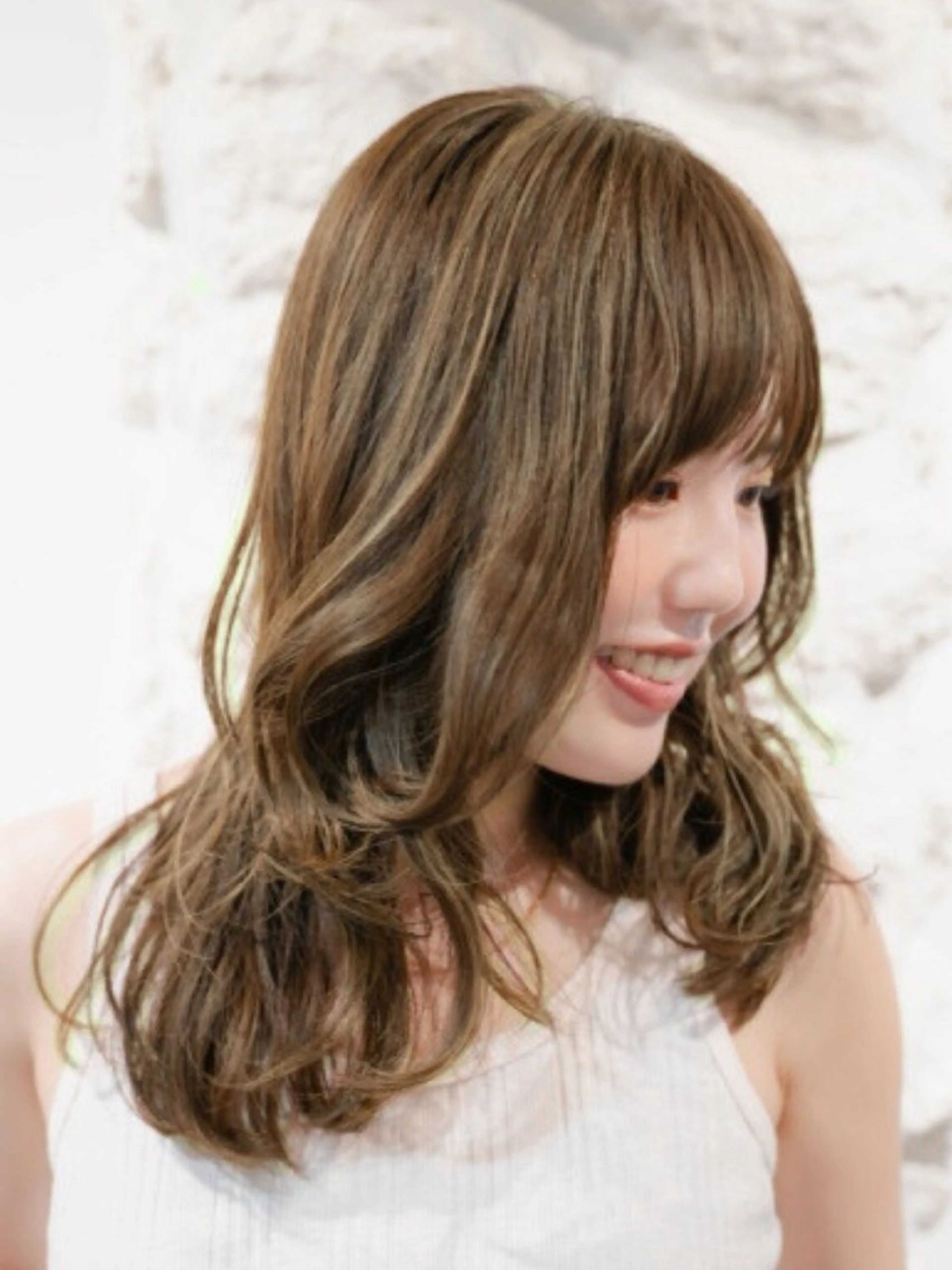 ロング レイヤーカット カット ヘアカラー トリートメント miyu/ハイライト ブリーチモデル募集中のヘアスタイル