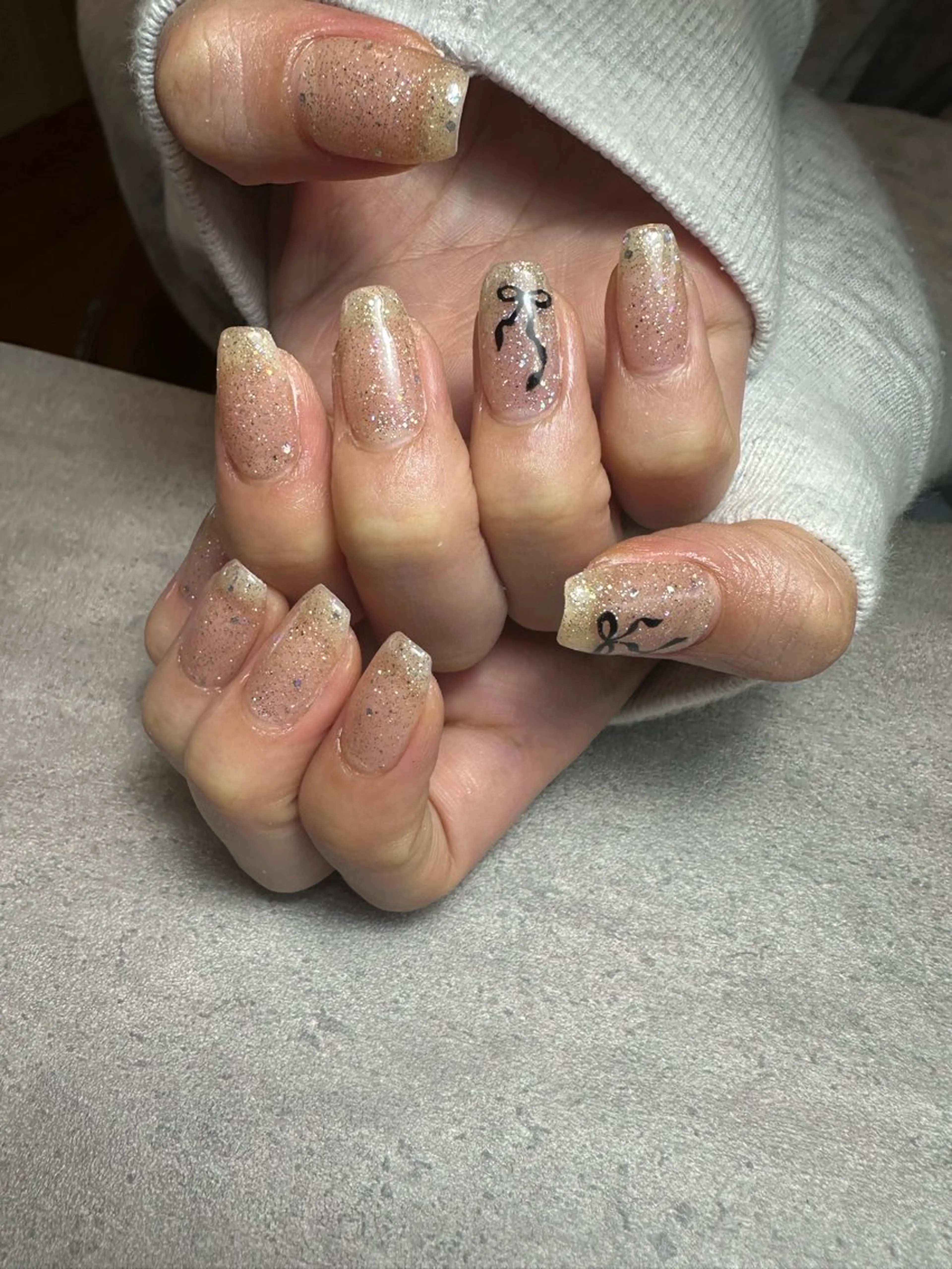 ネイル フットネイル ニュアンスネイル シンプルネイル nailroom Anmie.のネイルデザイン