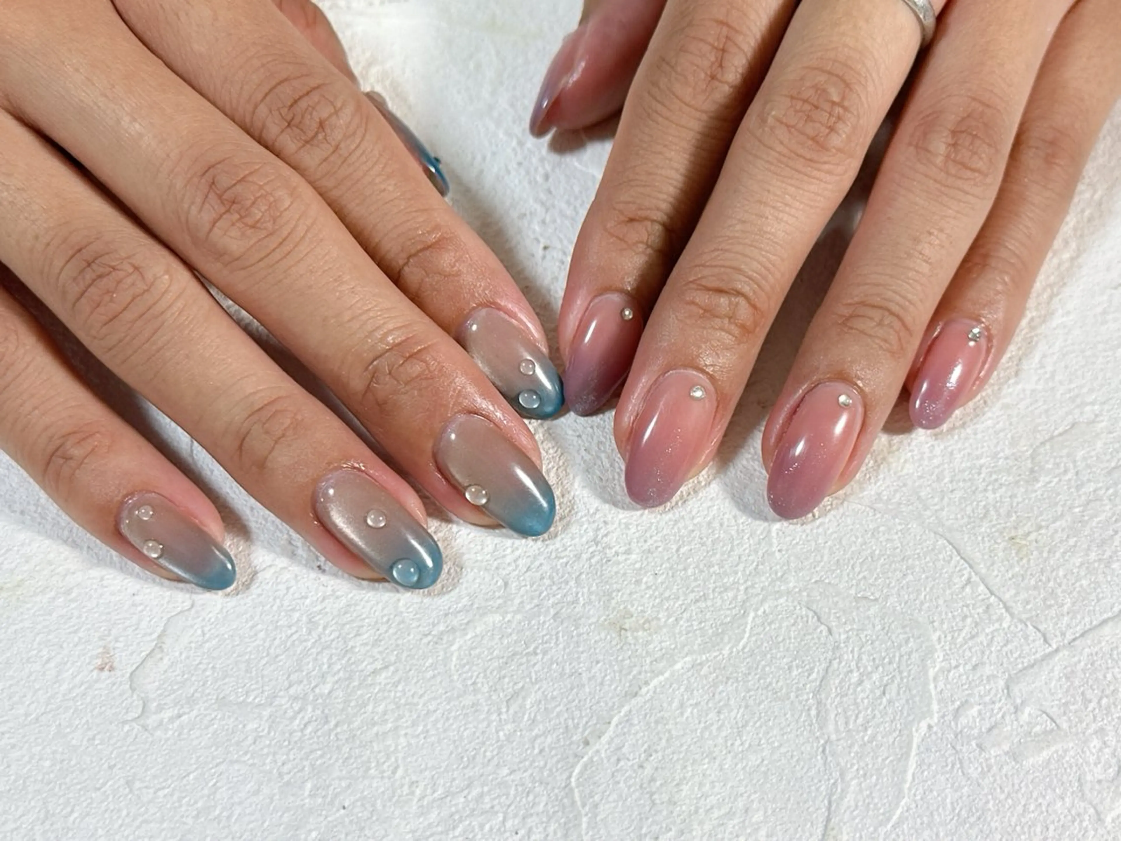 ネイル オーロラネイル フットネイル フレンチネイル ジェルネイル マグネットネイル kiki nail たまプラーザのネイルデザイン