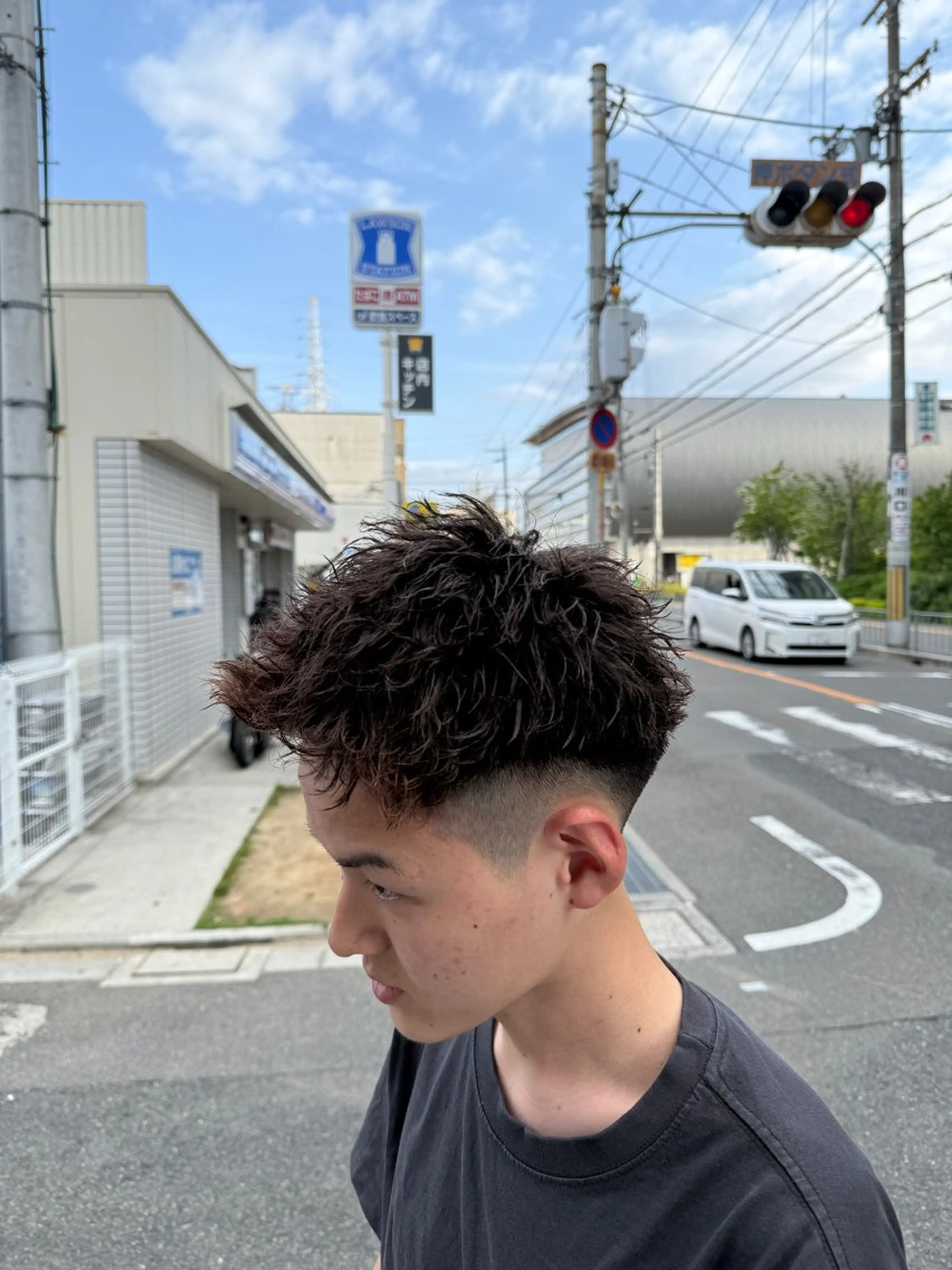 パーマ メンズ アップバング 大谷 洸生のヘアスタイル