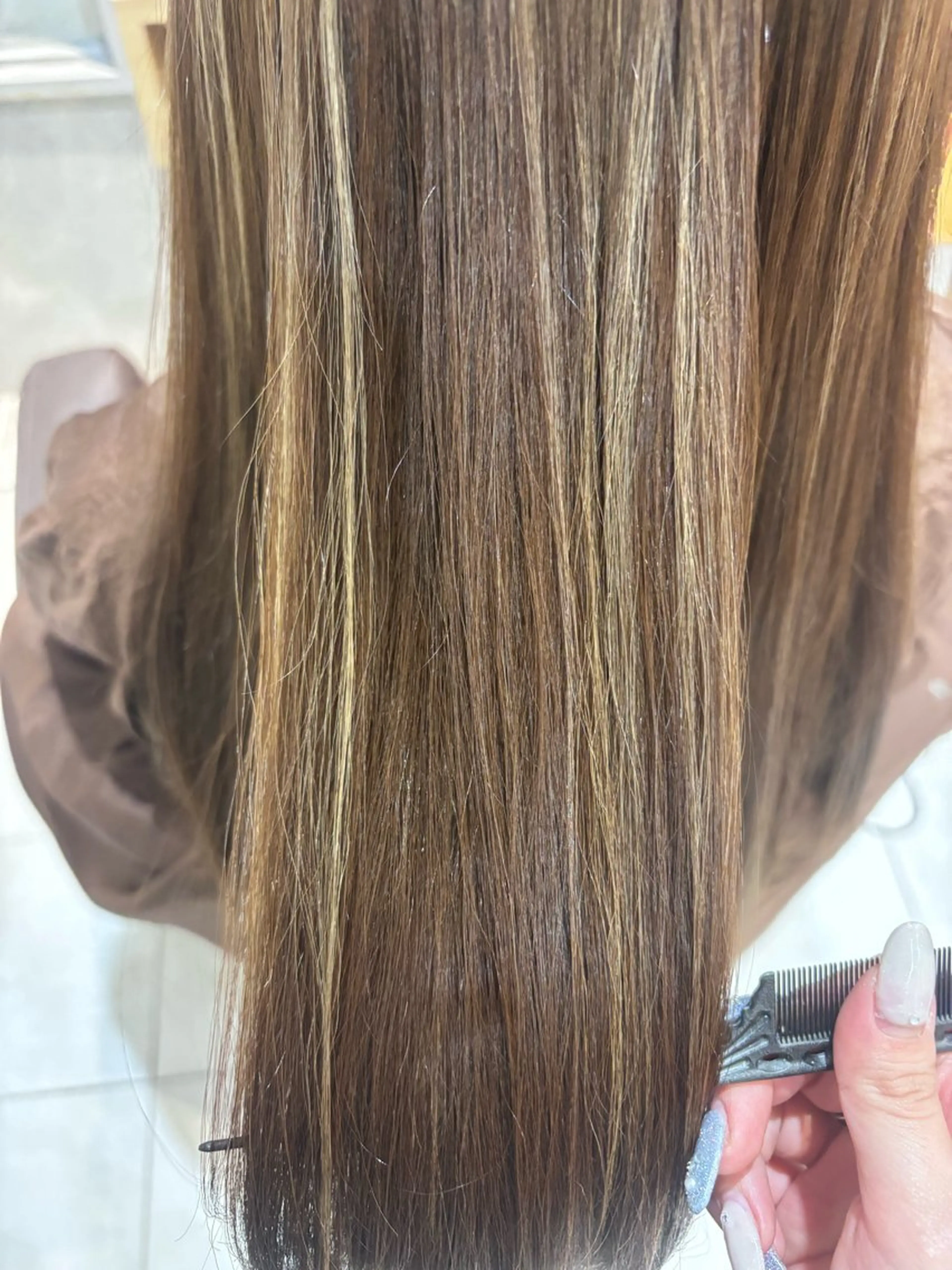 ロング ハイライト ヘアカラー 淺井 さくらのヘアスタイル