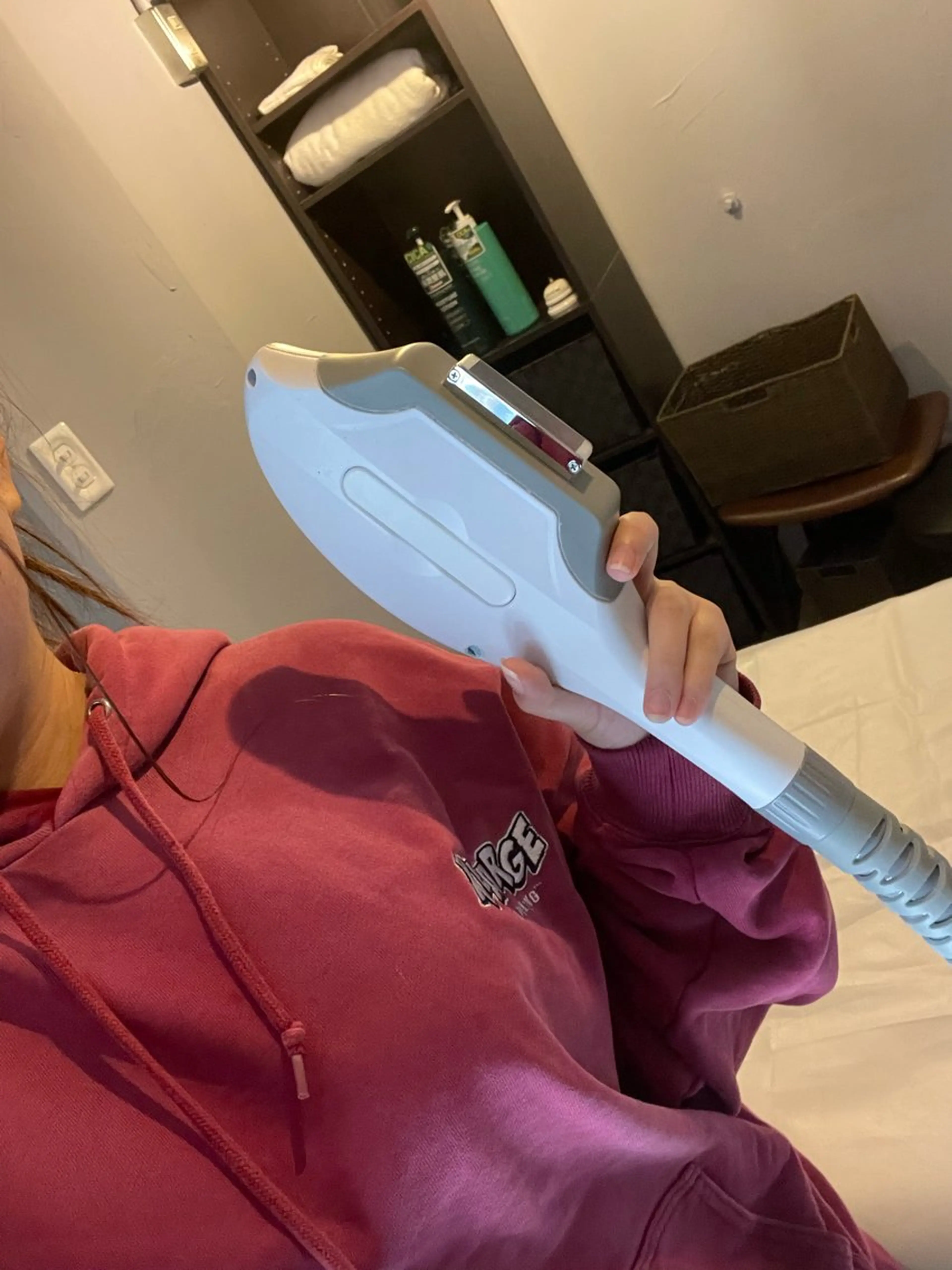 メンズ 脱毛 Neosalon浦添パイプライン店所属・Neosalon ネオサロンのエステ・リラクイメージ