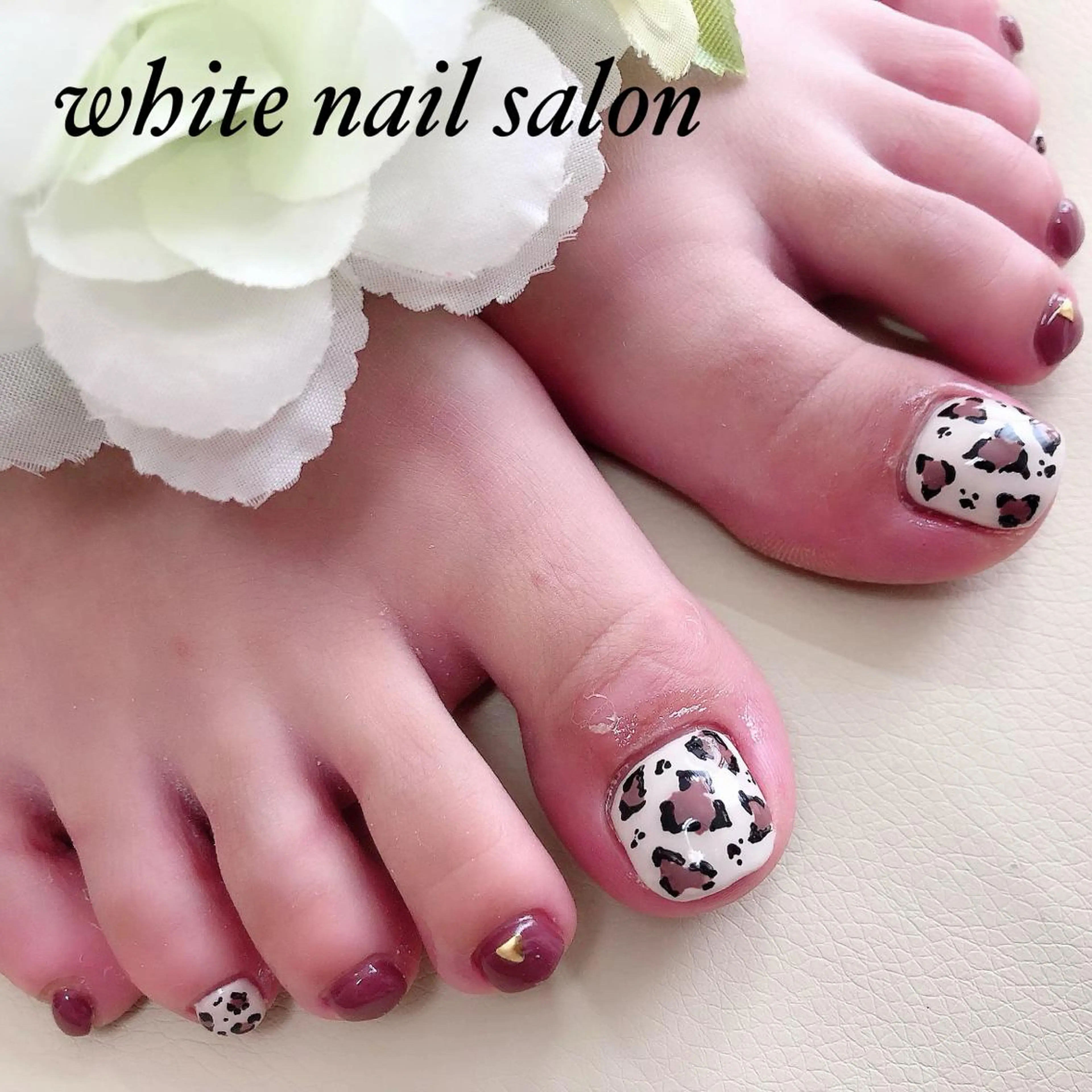 ネイル アートネイル フレンチネイル ジェルネイル ハードジェル 持ち込み フットネイル white nail salonのネイルデザイン
