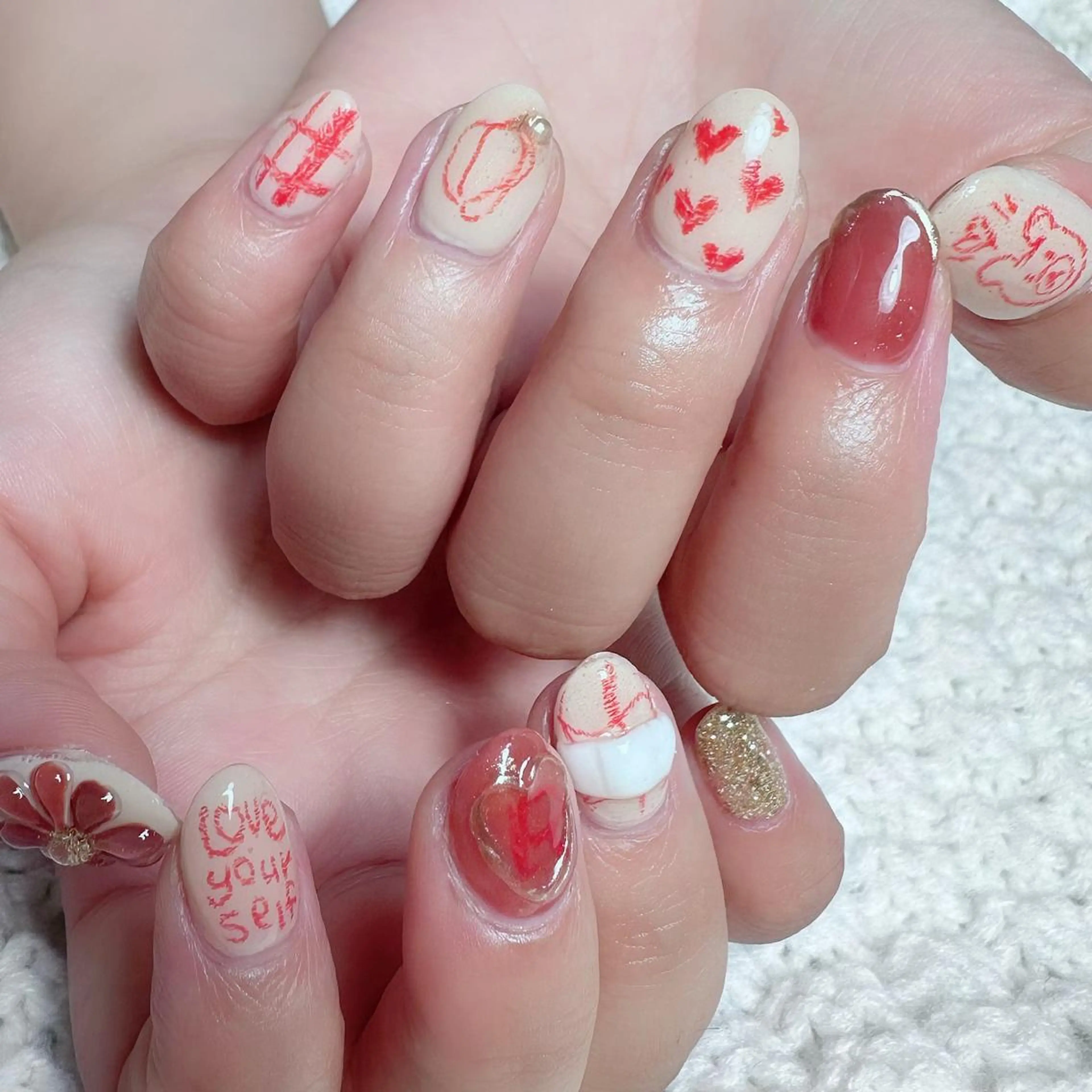 ネイル 新山 聖のネイルデザイン