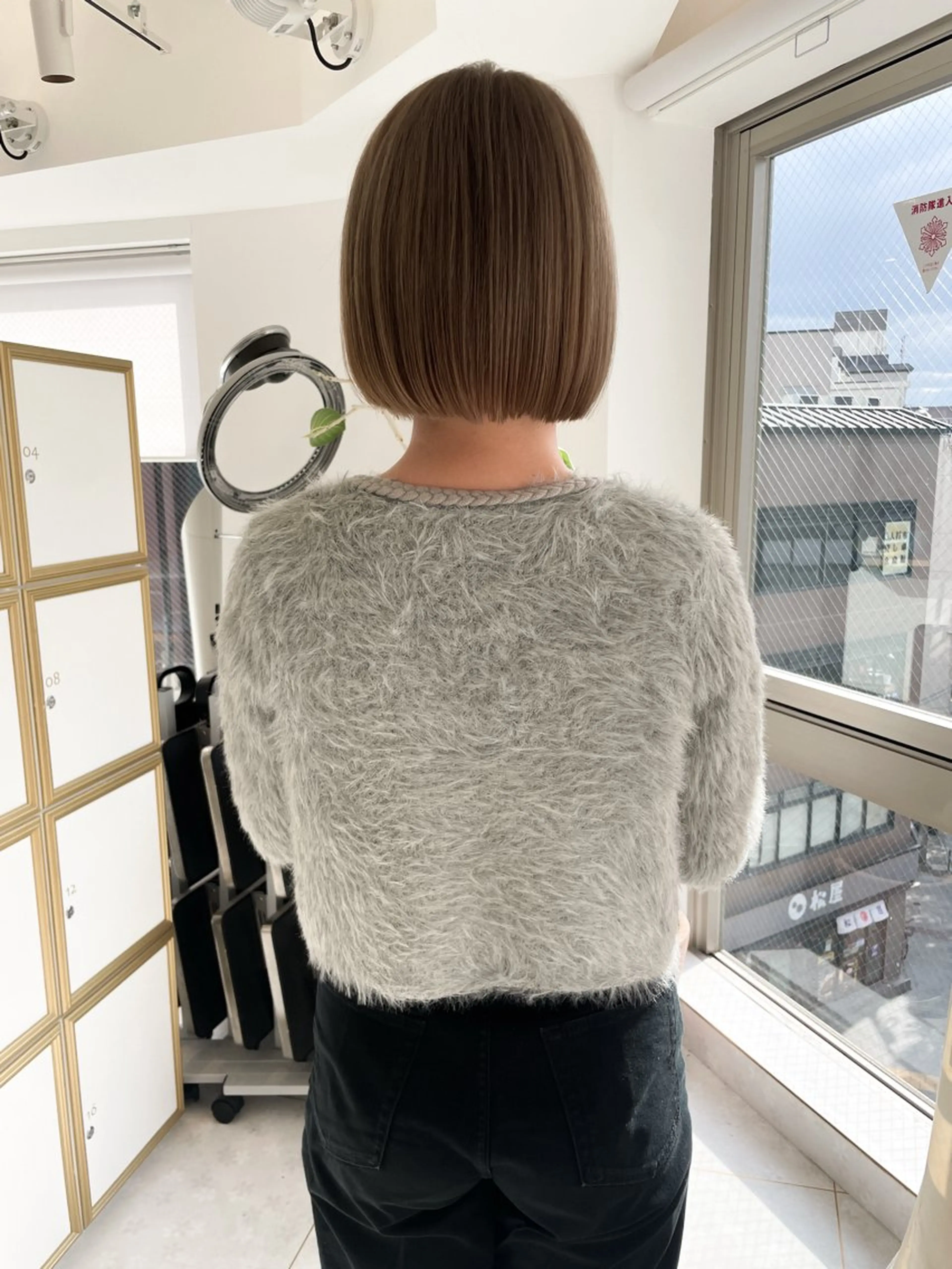 ショート カット 山野 華愛のヘアスタイル