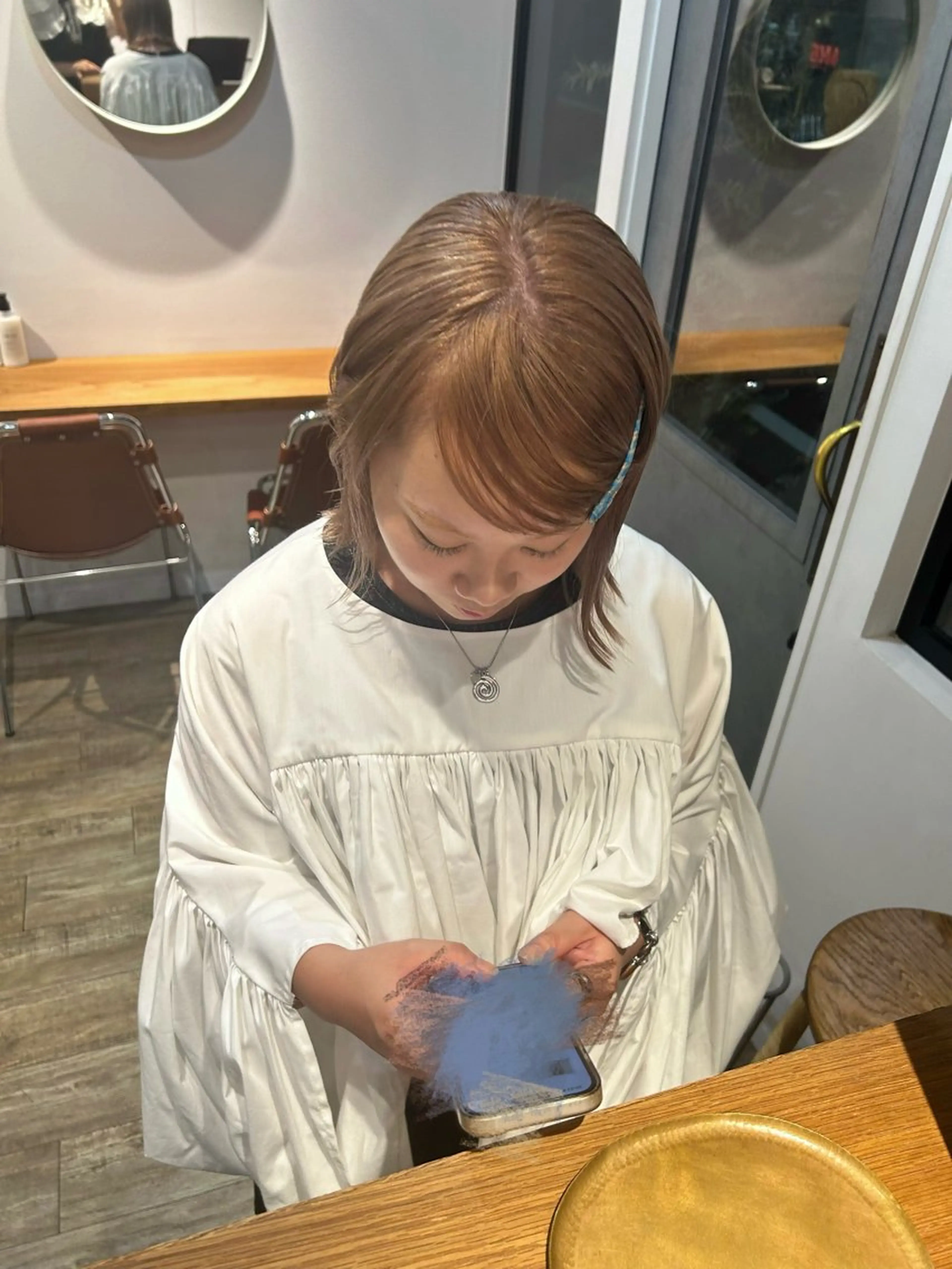 カラー ベージュカラー ブリーチ THE DAY所属・高木 花のヘアスタイル