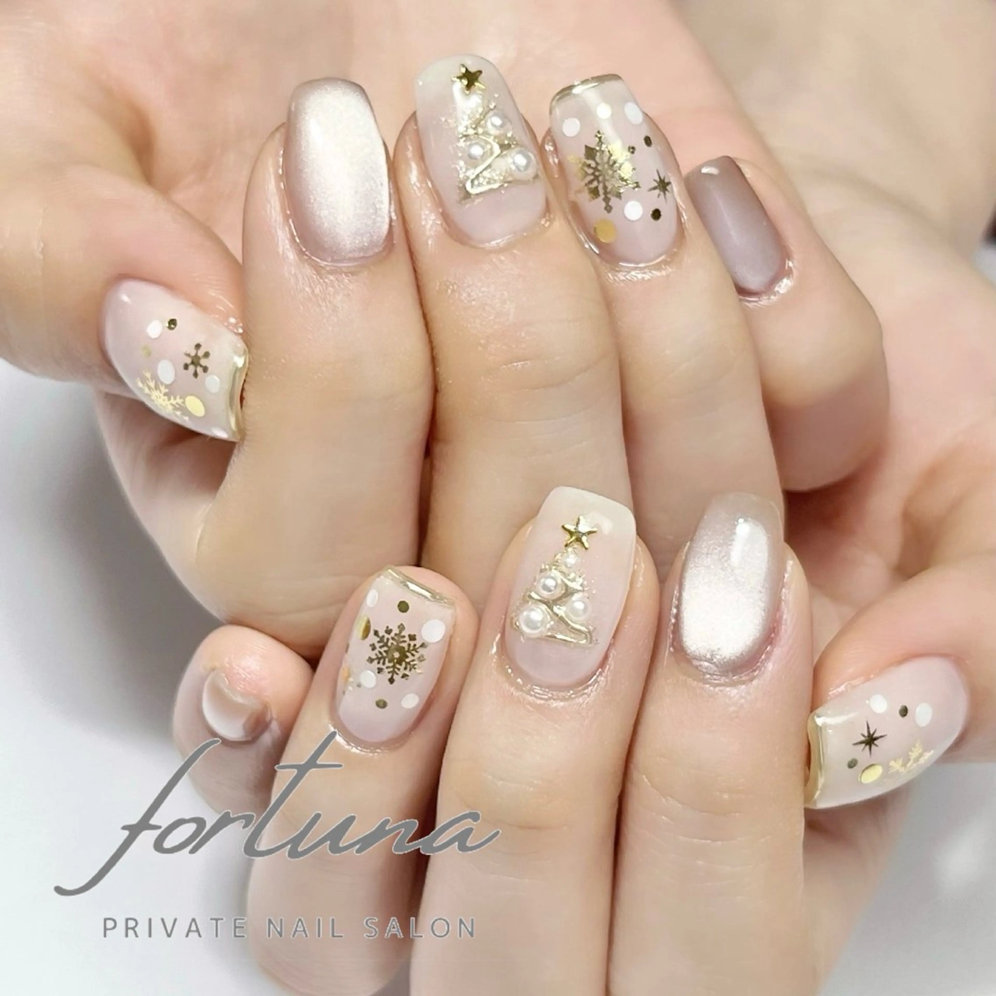 ネイル ジェルネイル マグネットネイル パラジェル 冬ネイル クリスマス fortuna 武藤裕美のネイルデザイン