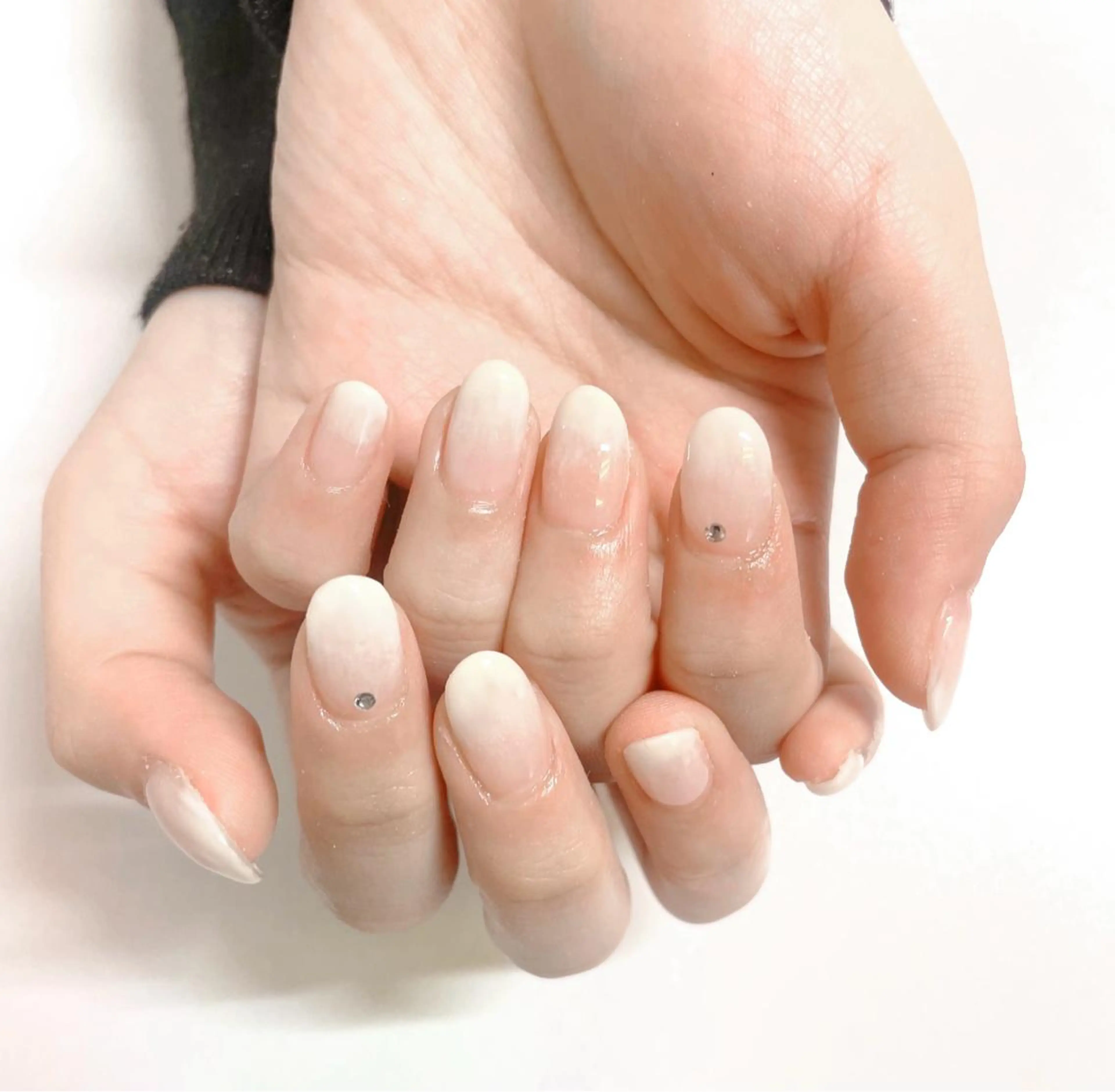 ネイル ストーンネイル ハンドネイル 松森 千夏のネイルデザイン