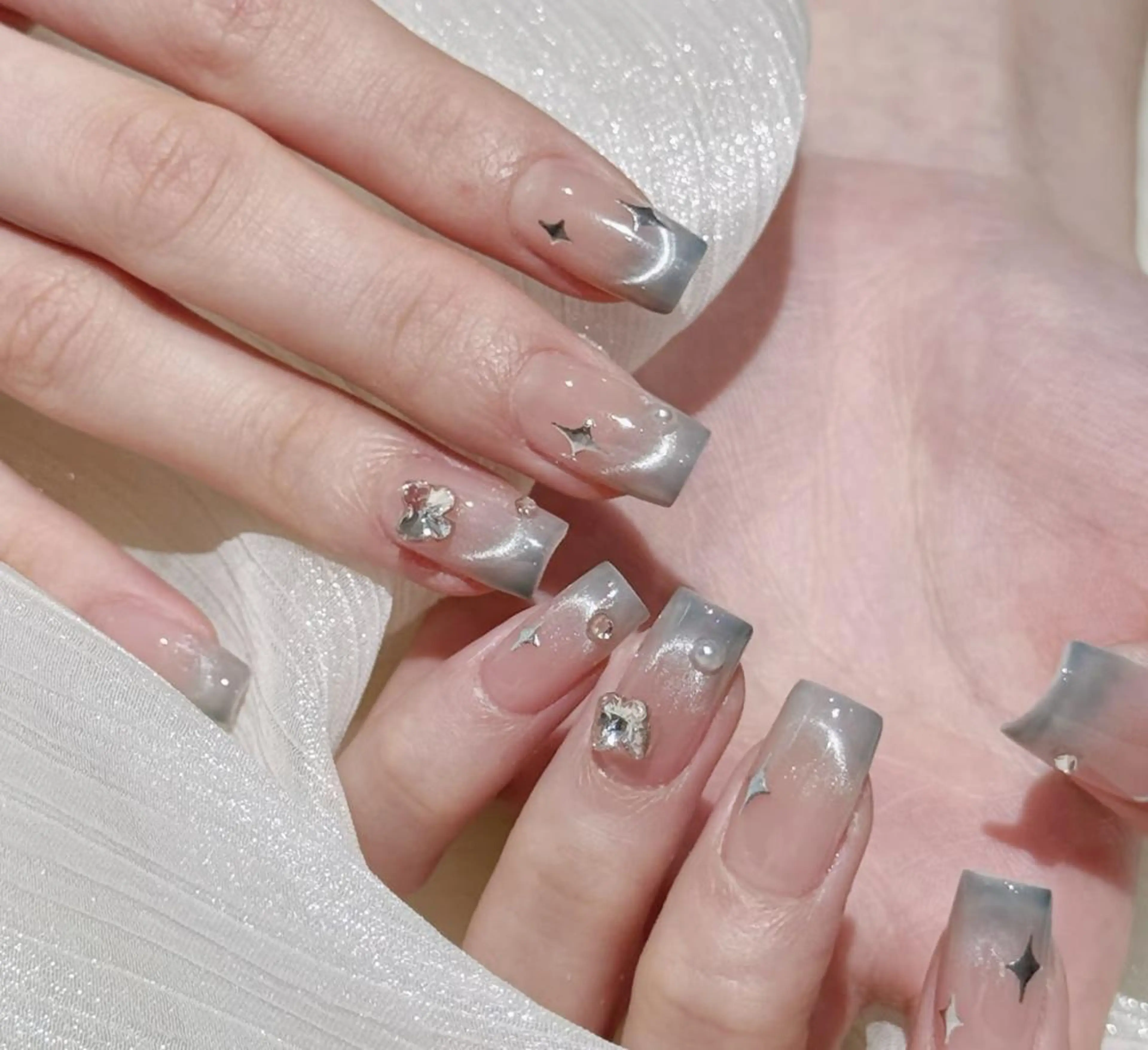 ネイル ハンドネイル Pure&Rich Nailのネイルデザイン