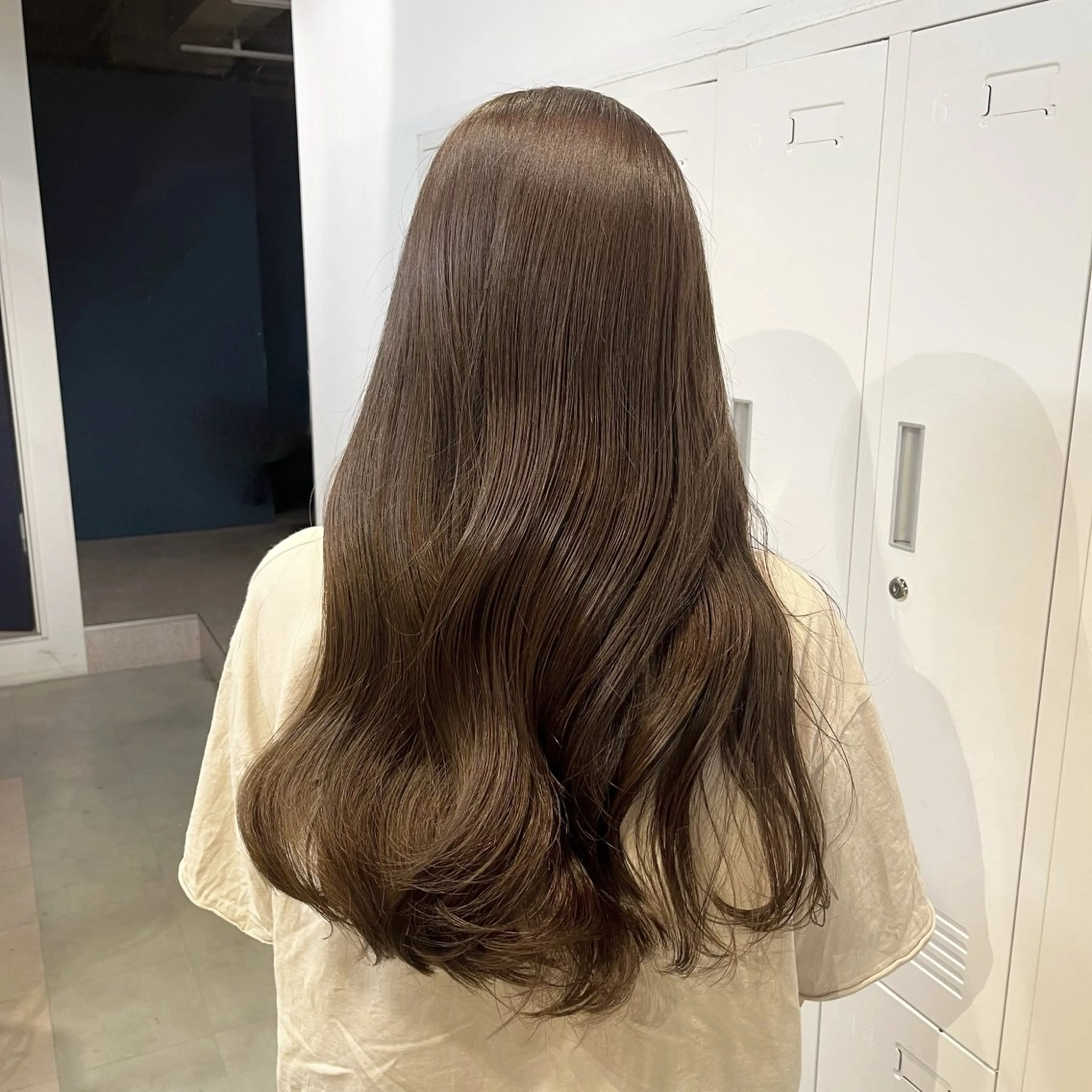 ロング カラー ベージュカラー ヘアカラー 🌷レイヤーカット/ フルキシオリ🌷のヘアスタイル