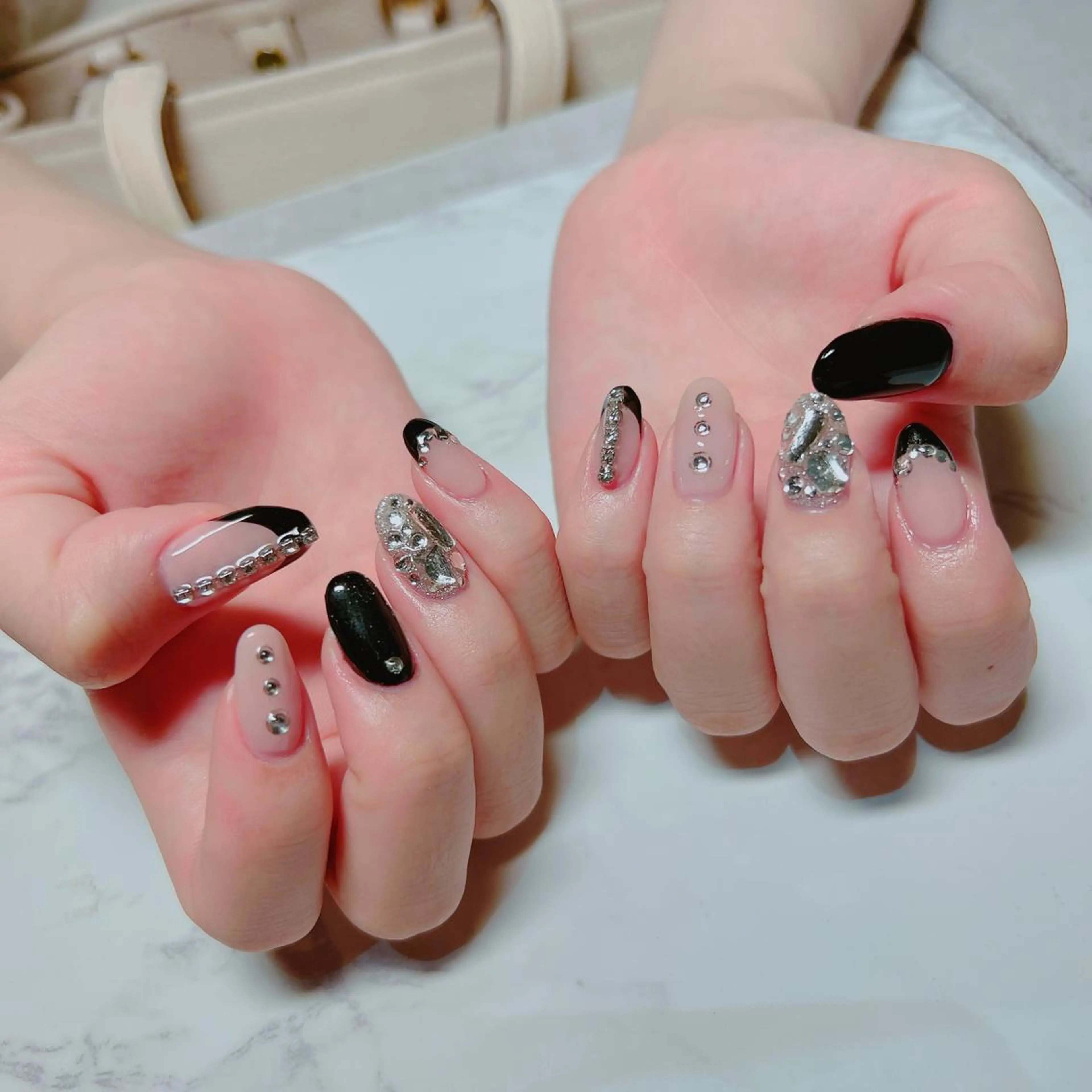 ネイル 持ち込み ハンドネイル たきぐち みちこのネイルデザイン