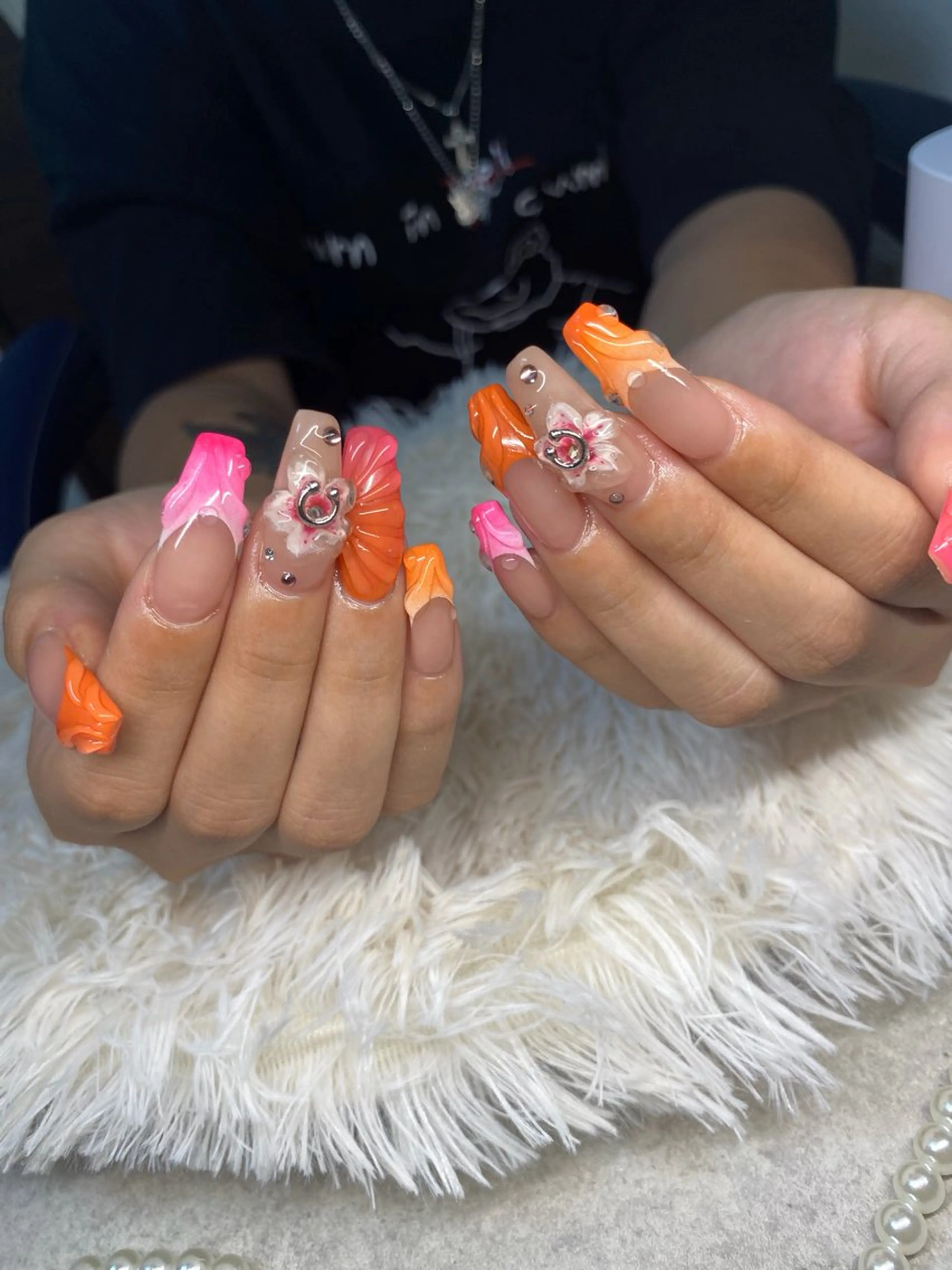 ネイル femme💫 CARINAのネイルデザイン