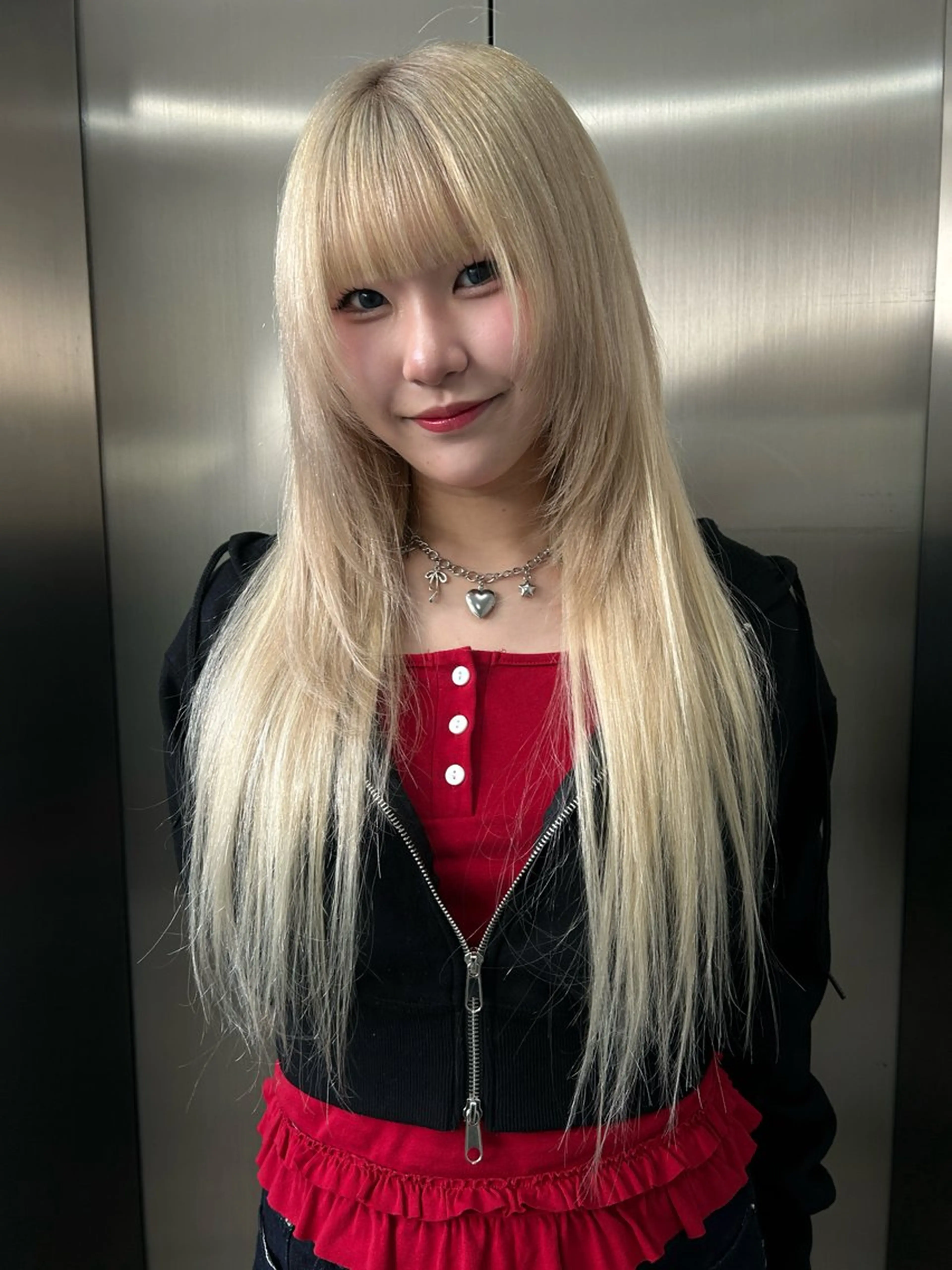 ロング レイカ /ハイトーン/ボブ♪のヘアスタイル