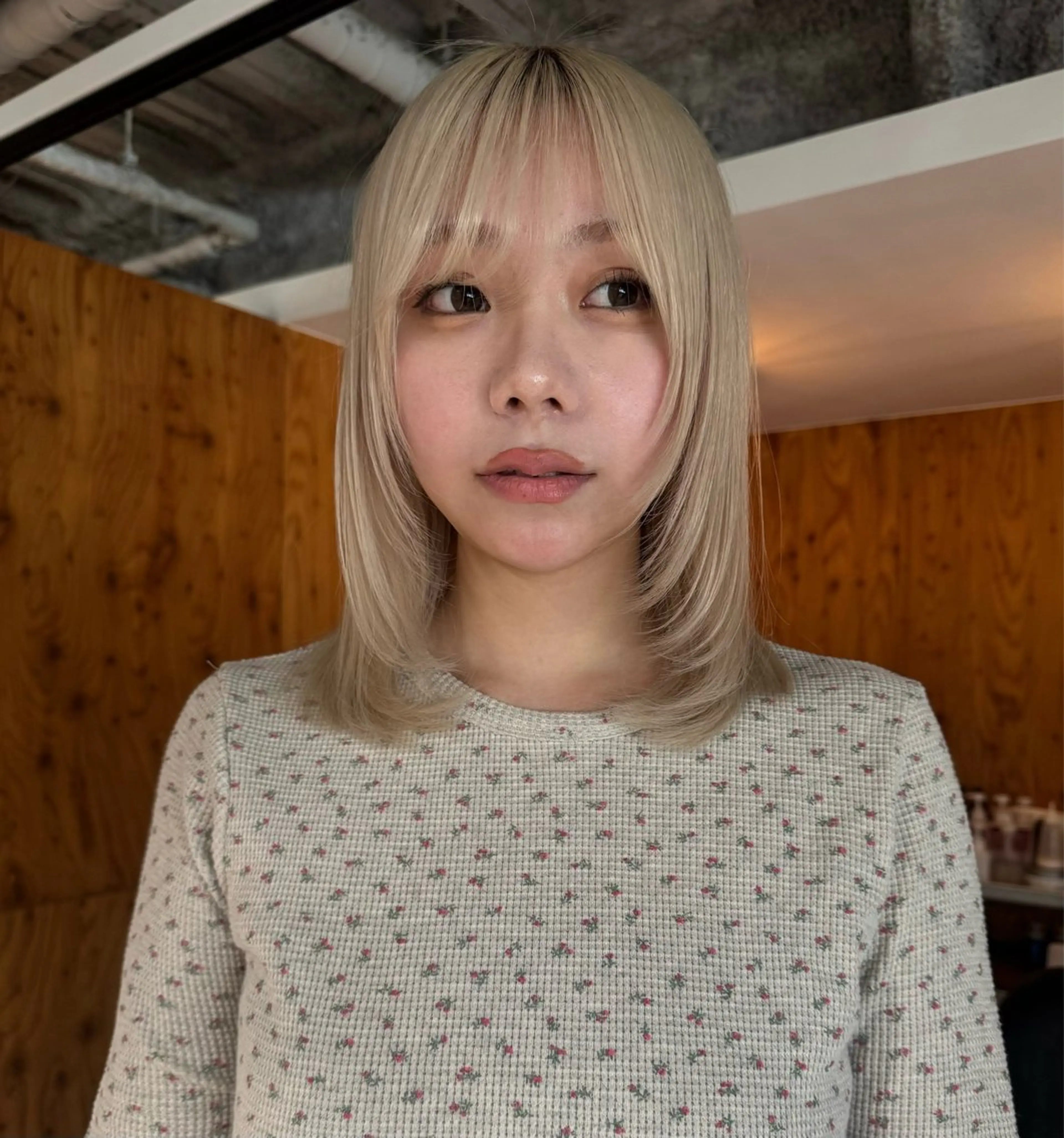 カラー ベージュカラー ホワイトベージュ ヘアカラー リオ salon nvyのヘアスタイル