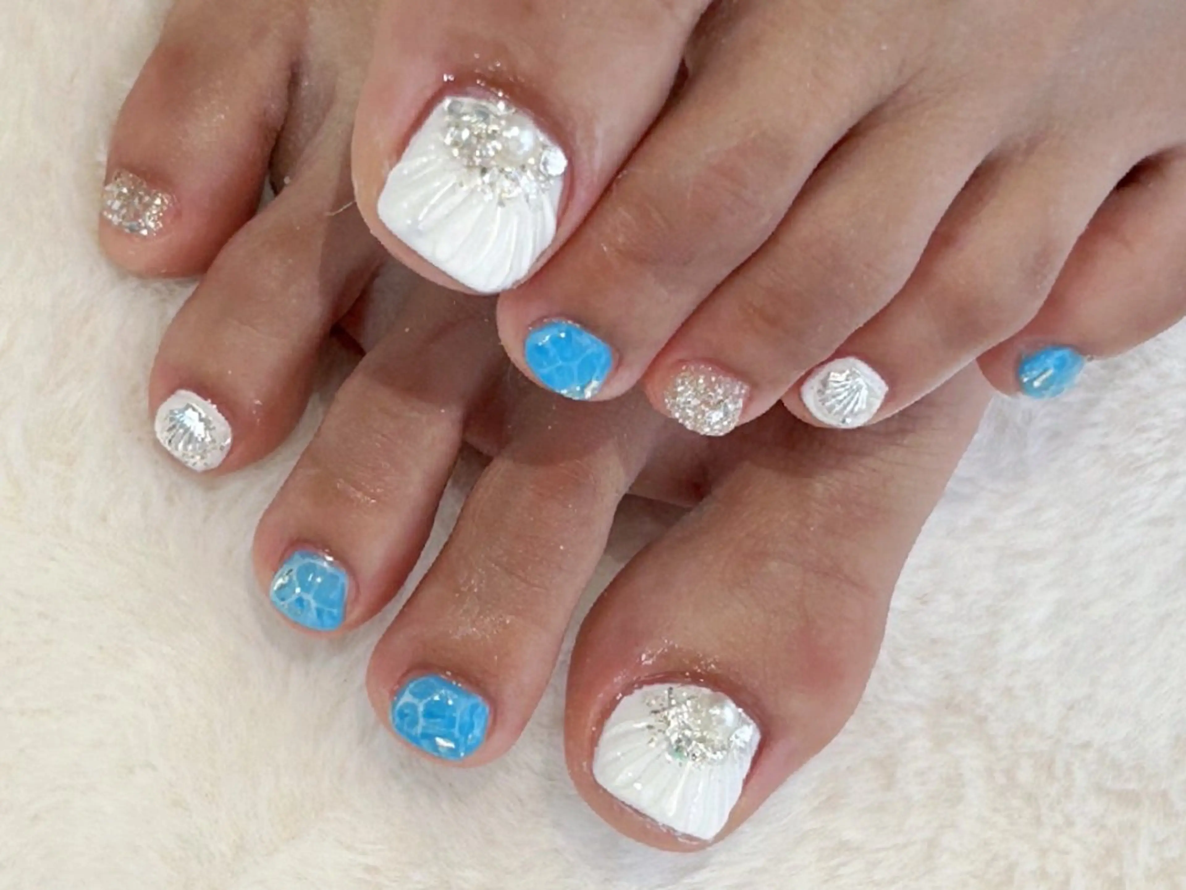 ネイル フットネイル 夏ネイル フットネイル 心斎橋Salon Epokkuのネイルデザイン