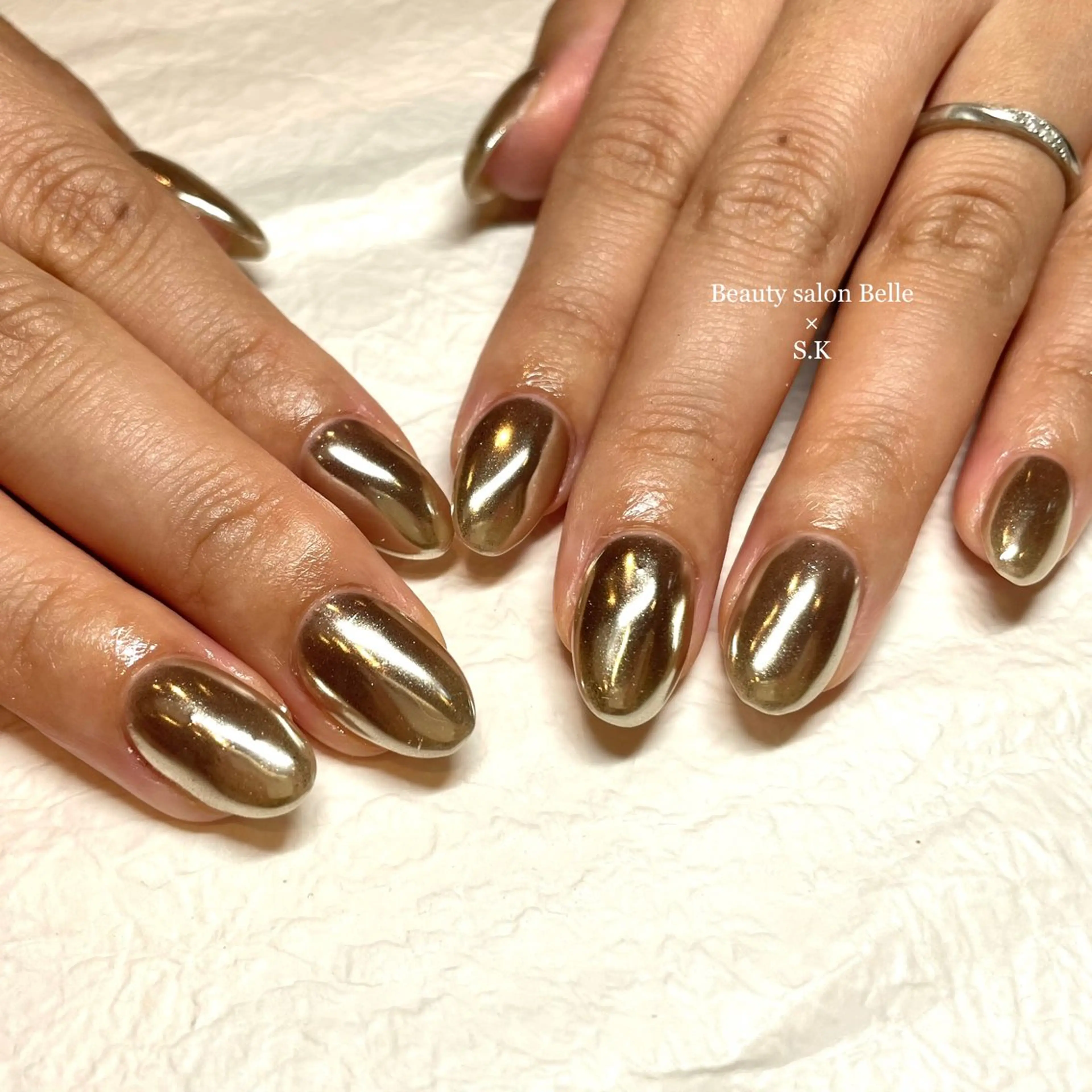 ネイル ミラーネイル ラヴィアンローズ所属・S. kurumiのネイルデザイン