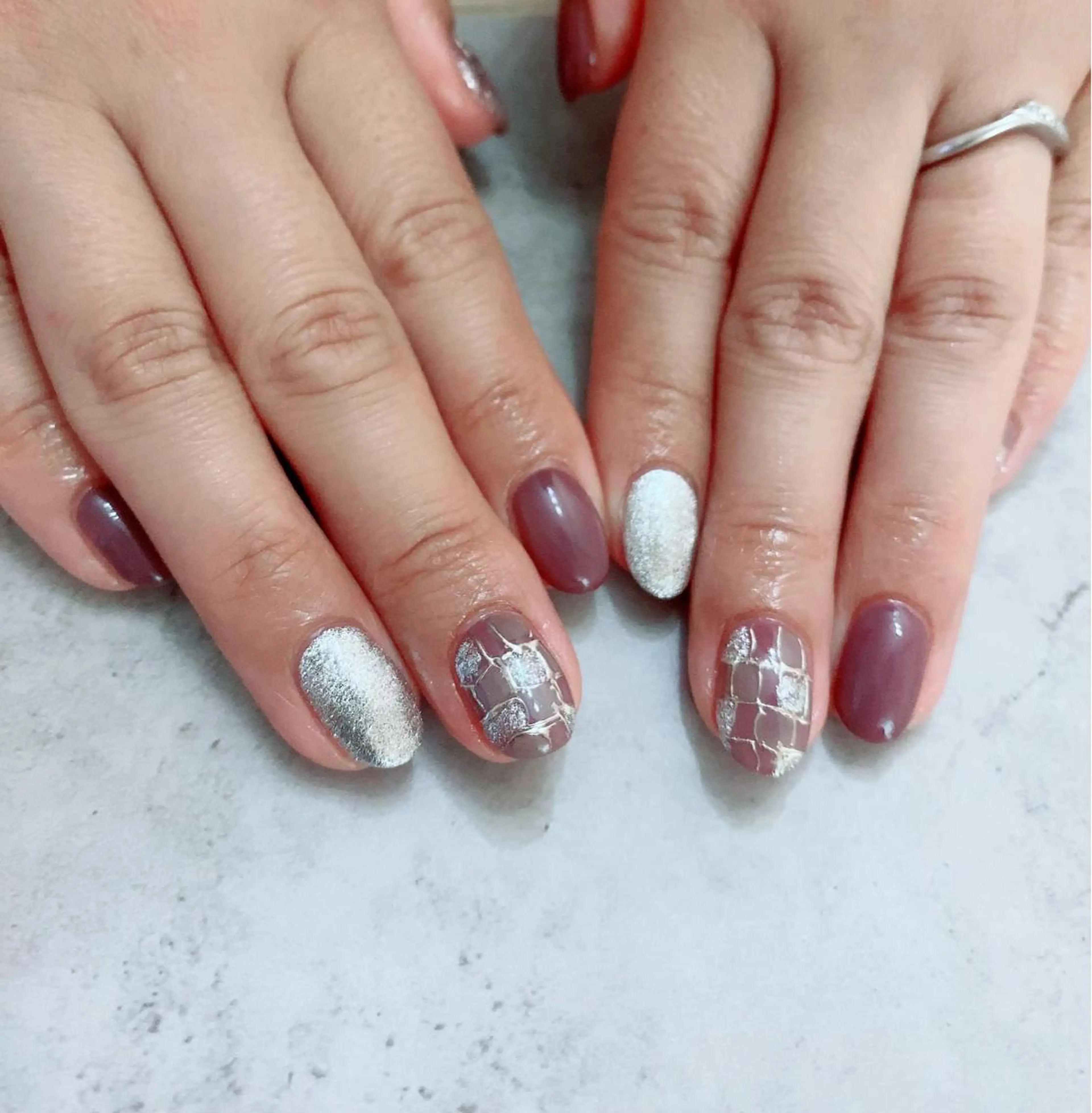 ショート ハンドネイル cattleya nailのネイルデザイン