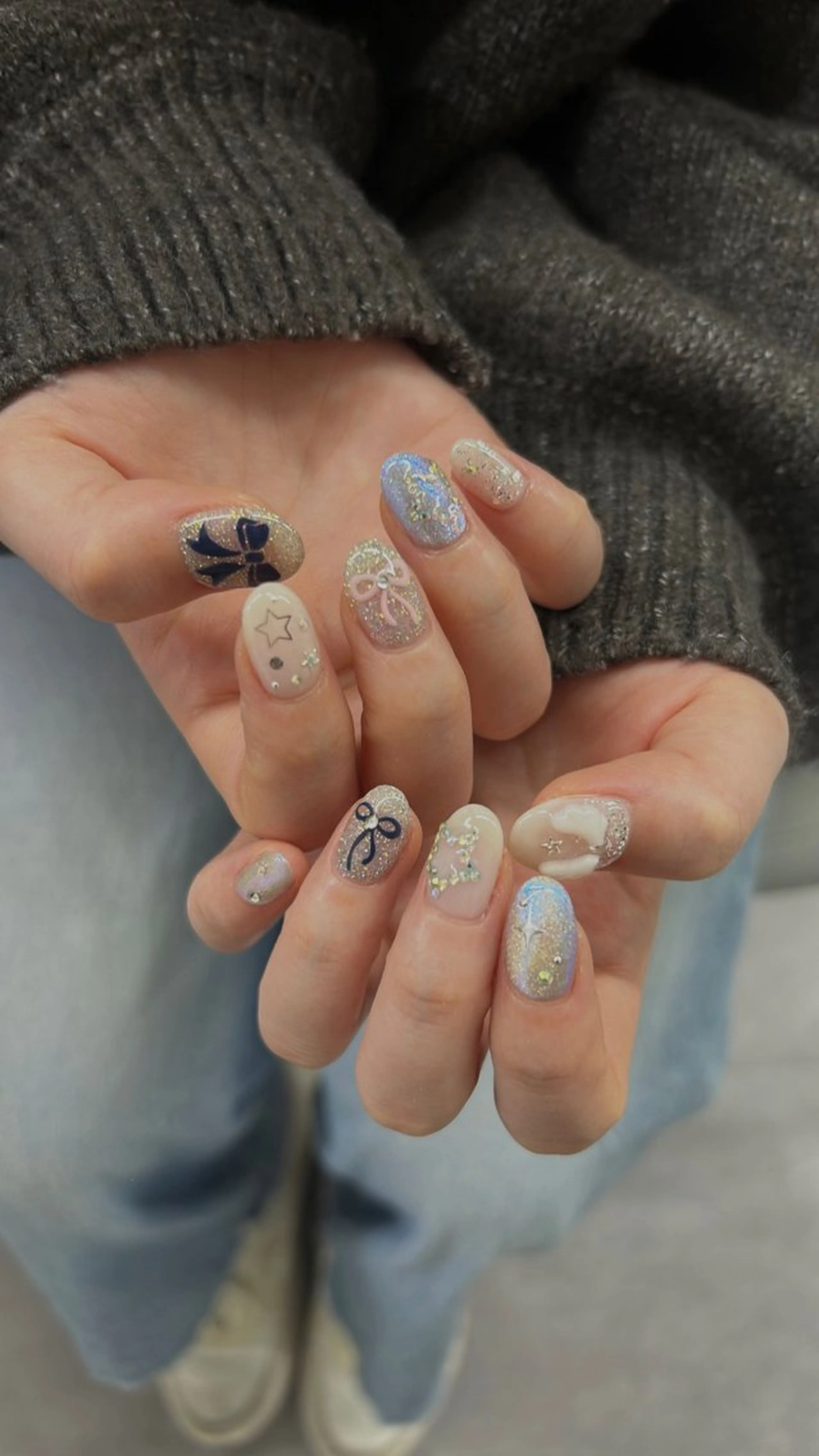 ネイル キラキラネイル リボン ハンドネイル tipsy＋mayu /個性派・海外のネイルデザイン