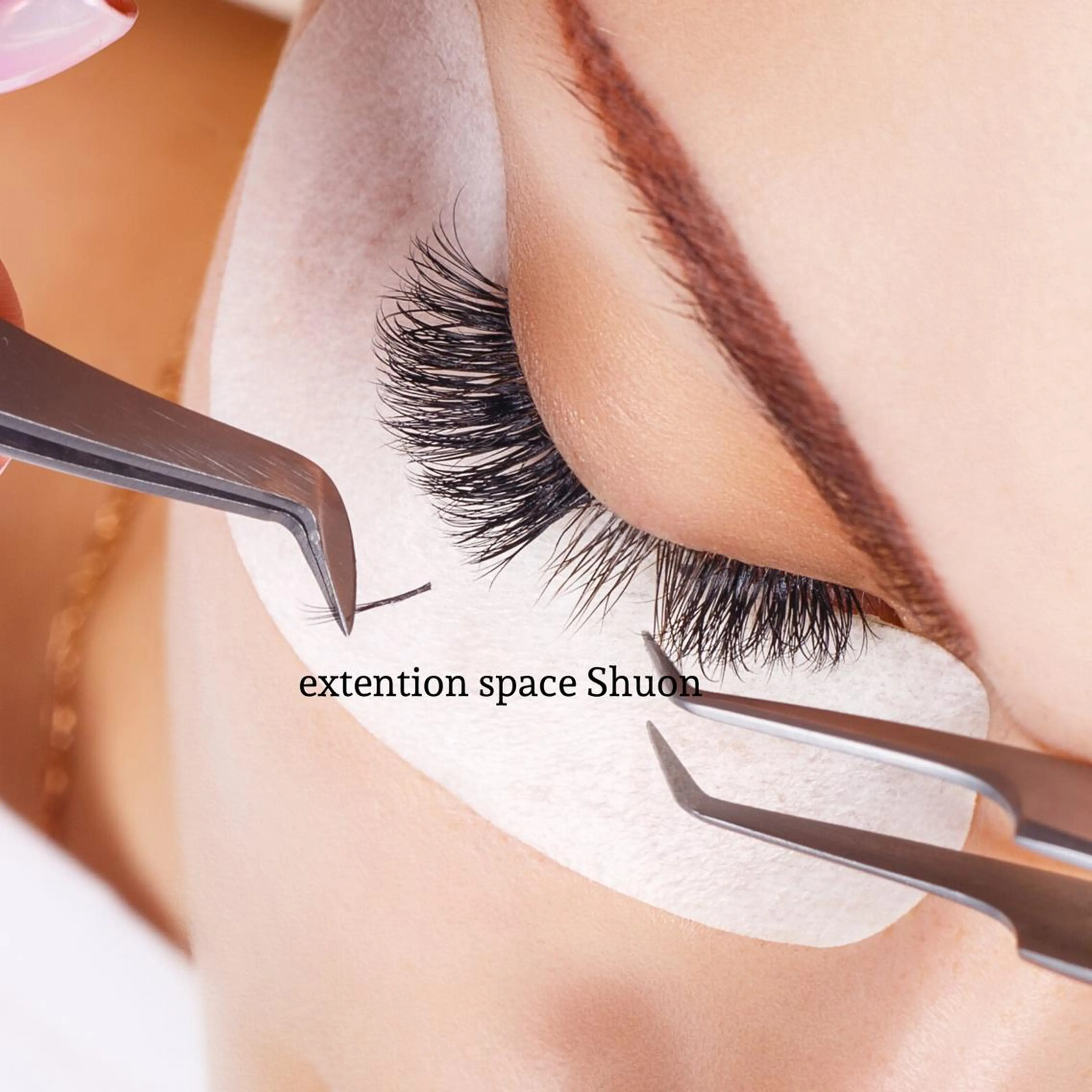 セミロング マツエク・マツパ KITTY 立川のネイルデザイン