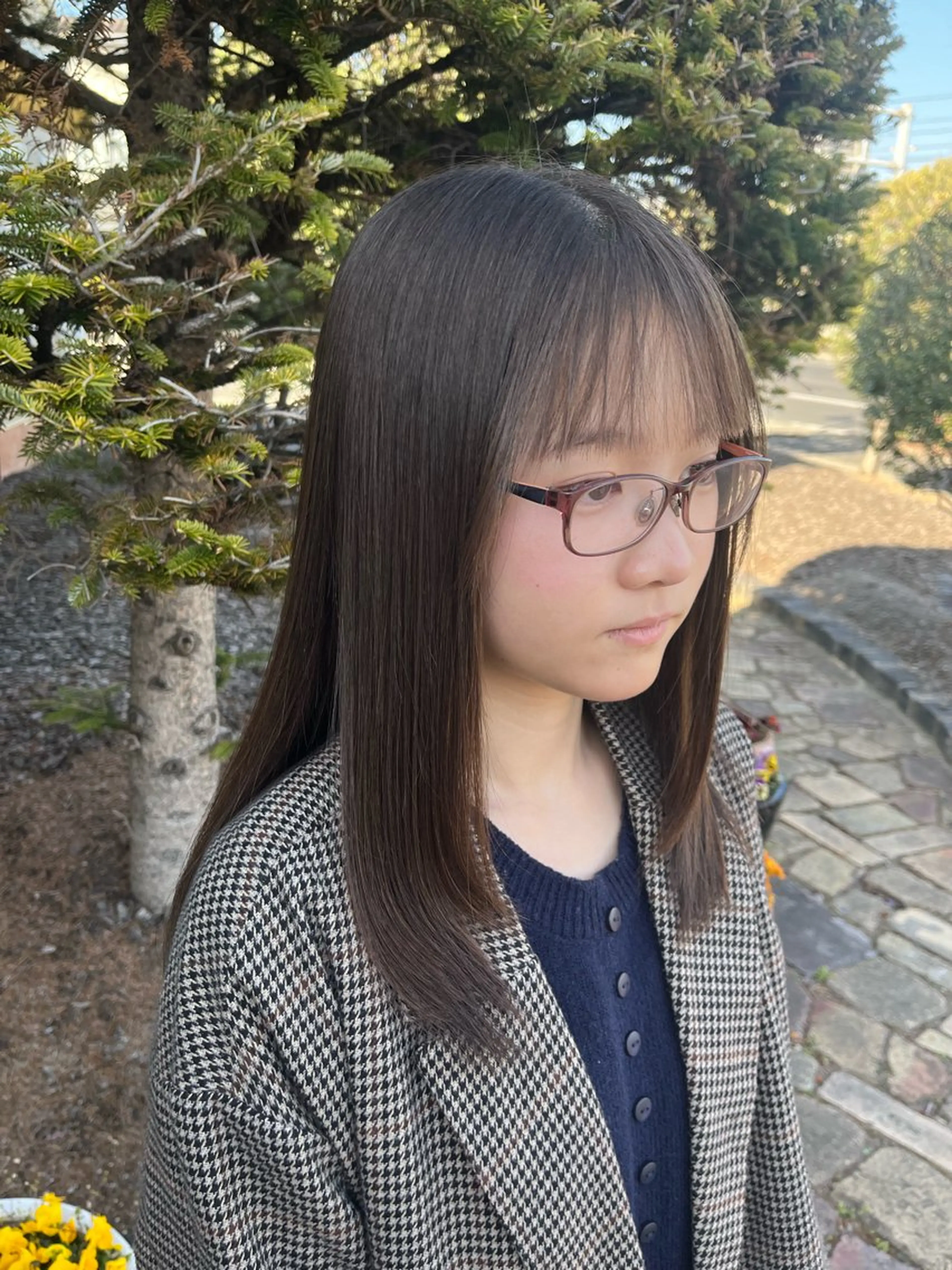 セミロング レイヤーカット 縮毛矯正 西田 早輝子🍊のヘアスタイル