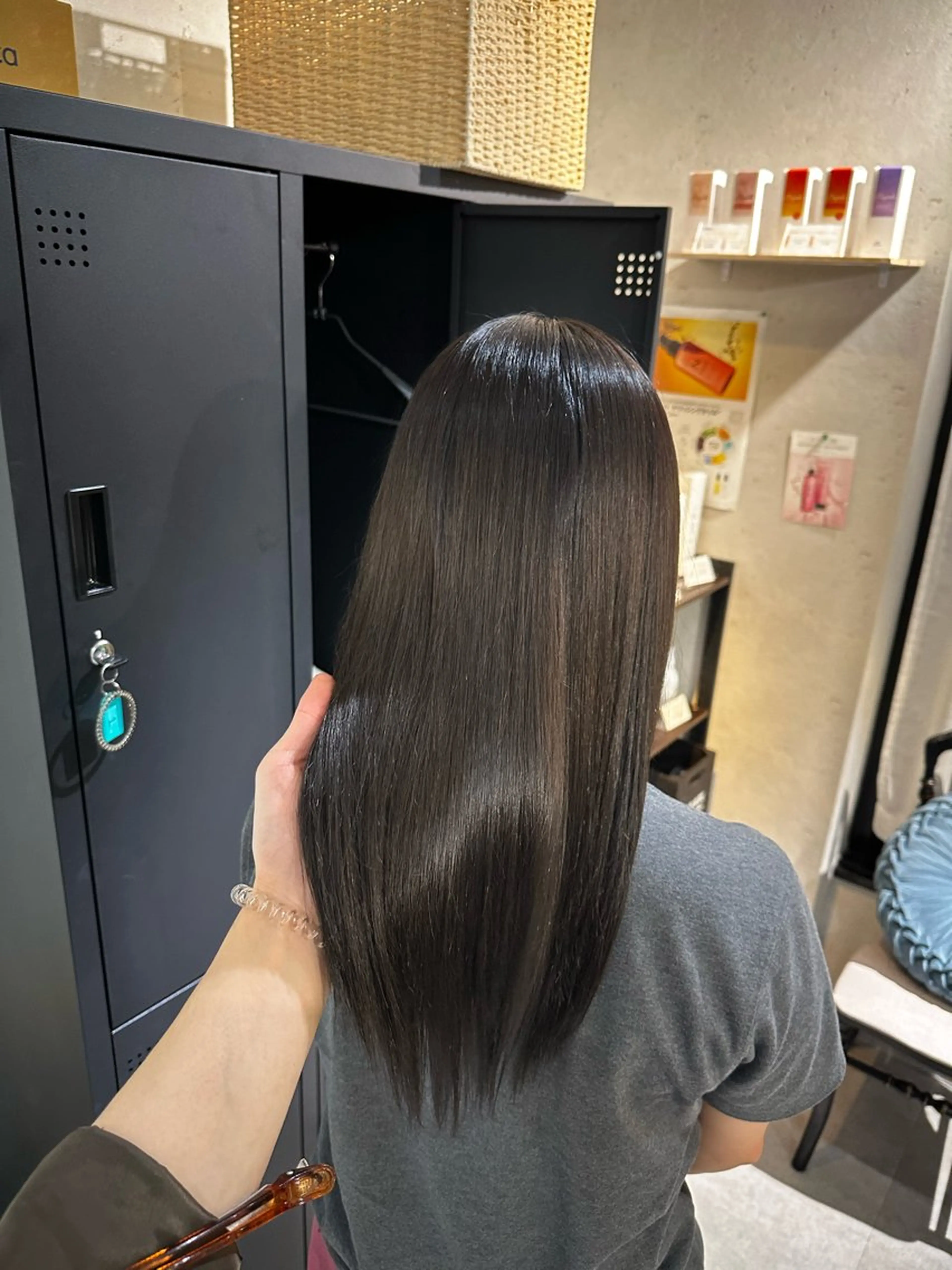 ロング 髪質改善 JOS所属・上野/エフェクトブリ ーチ✂︎touiのヘアスタイル