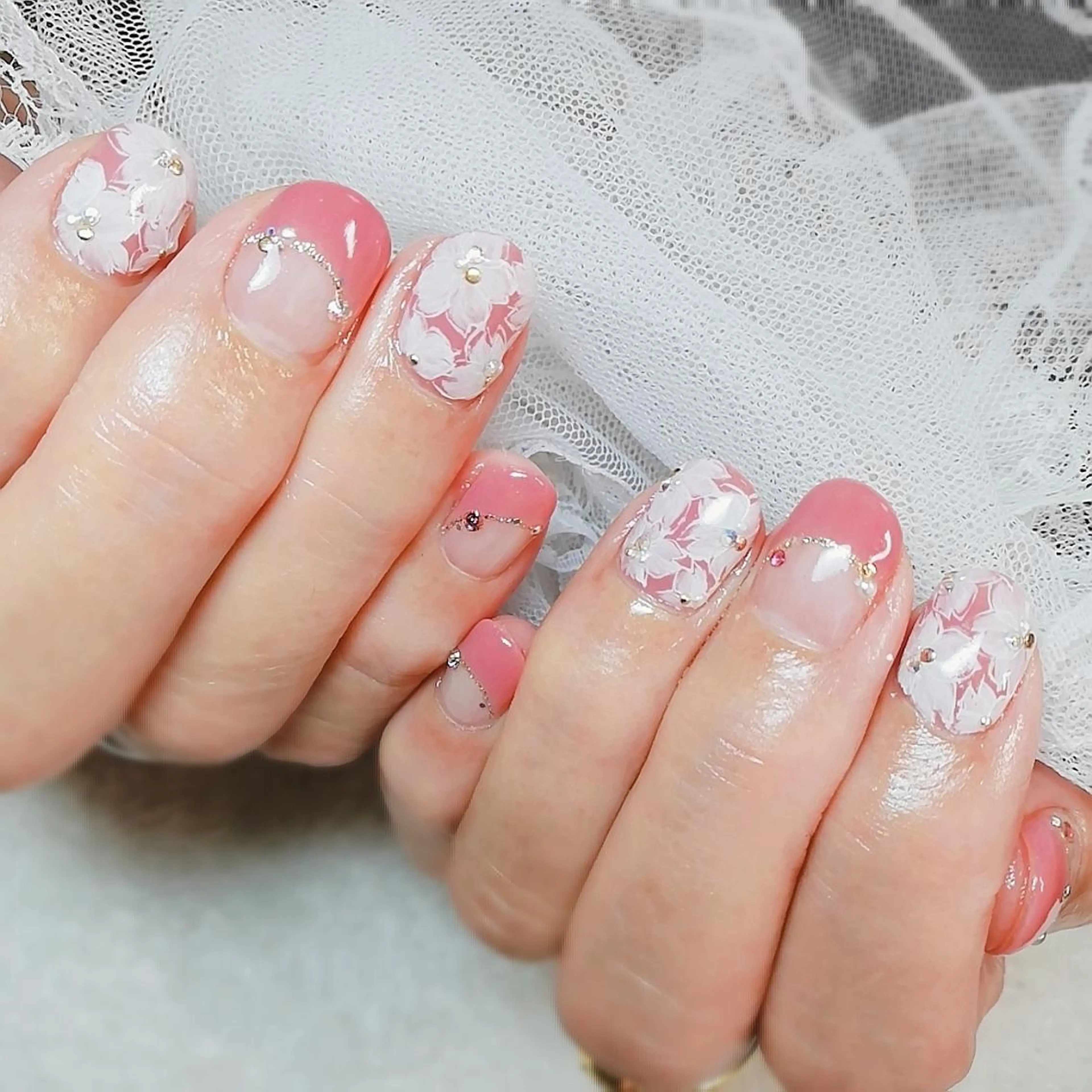 ネイル アートネイル フレンチネイル ハンドネイル 柴崎 美幸のネイルデザイン