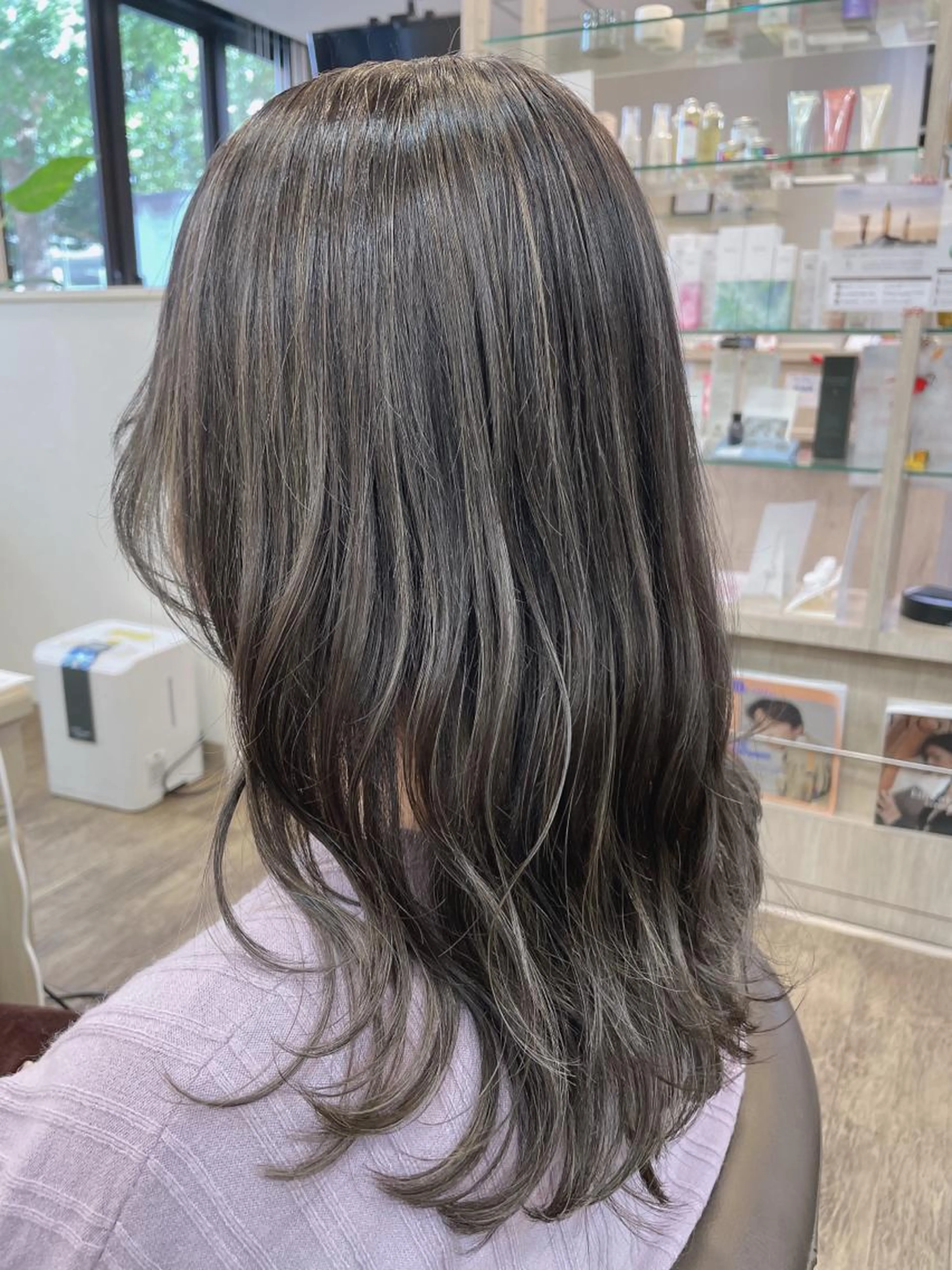 ハイライトカラー+ケアブリーチの写真