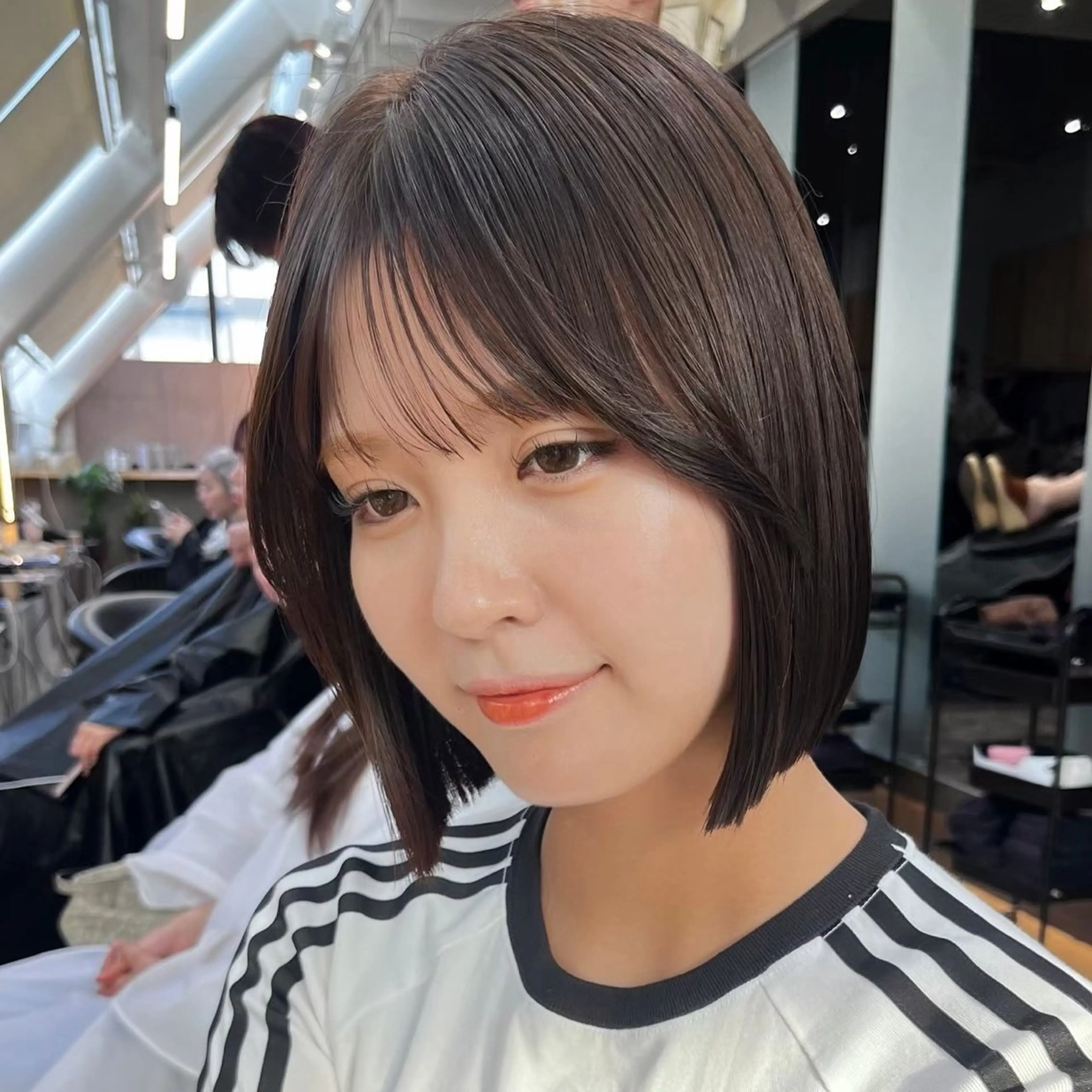 ミディアム パーマ カット パーマ トリートメント お値段以上✨似合わせ カット✂️のヘアスタイル