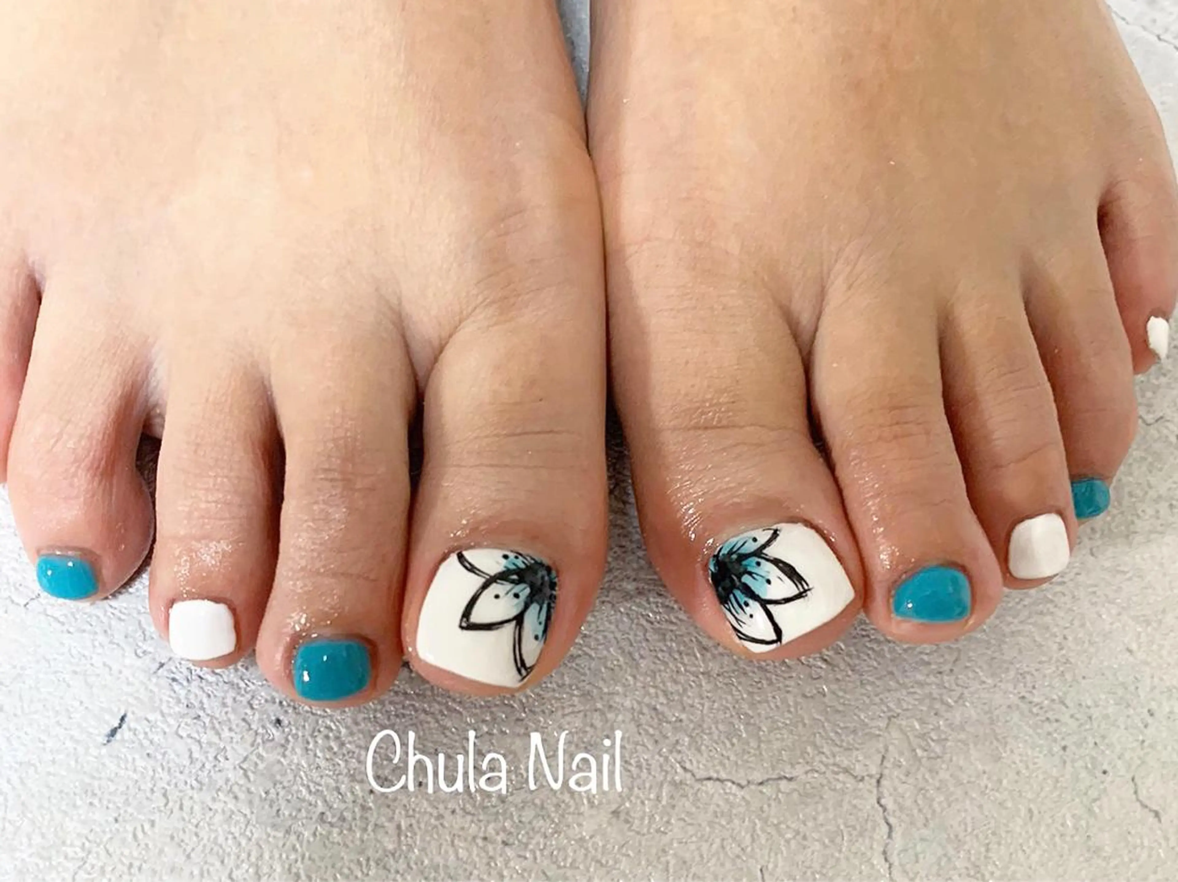 ネイル フットネイル ëmma nail_ by chulaのネイルデザイン