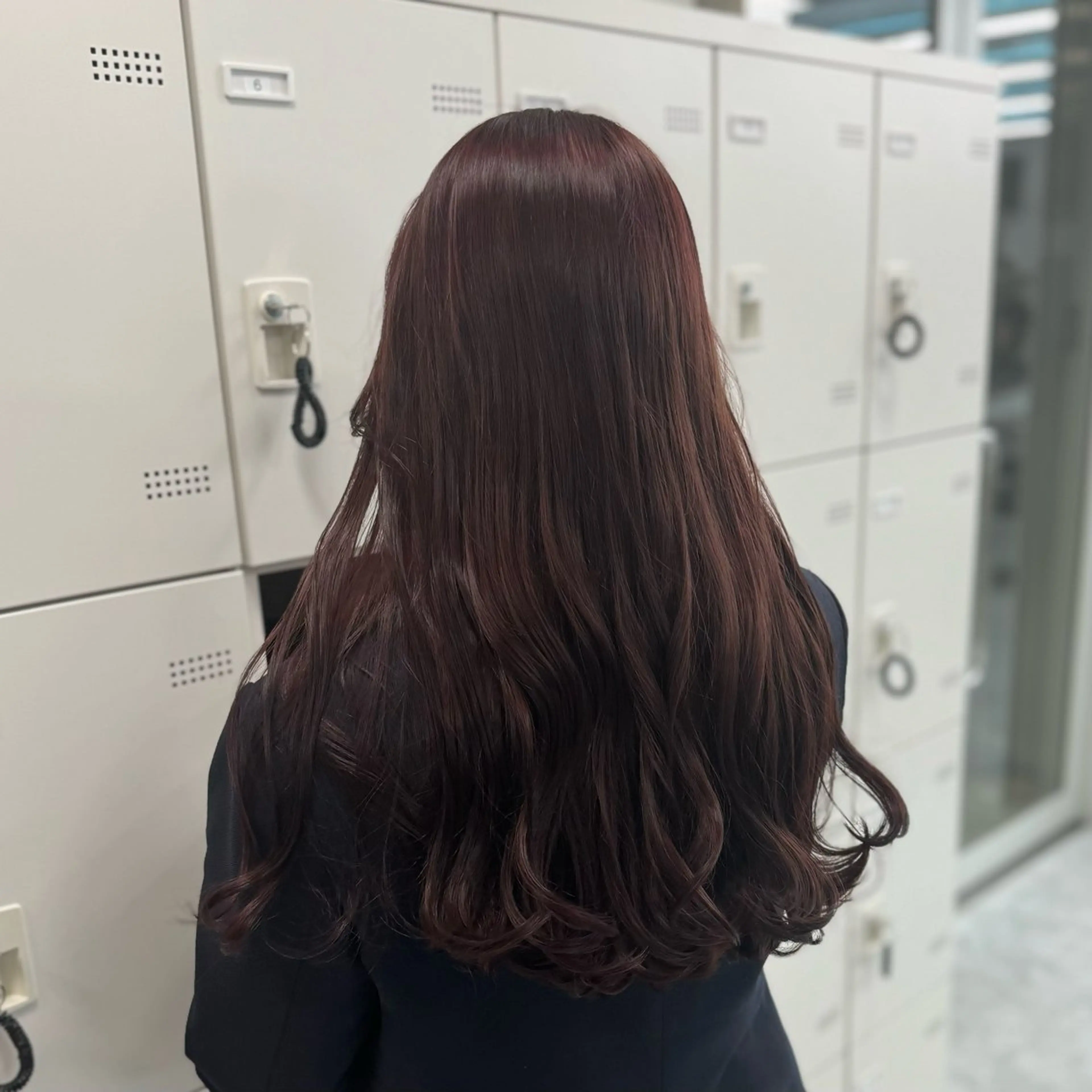 セミロング カラー ブリーチ カシス ダブルカラー ブリーチなしカラー ピンクカラー ヘアカラー トリートメント ヘッドスパ ヘアセット ガーリーstyle ❤︎misaki🏹のヘアスタイル