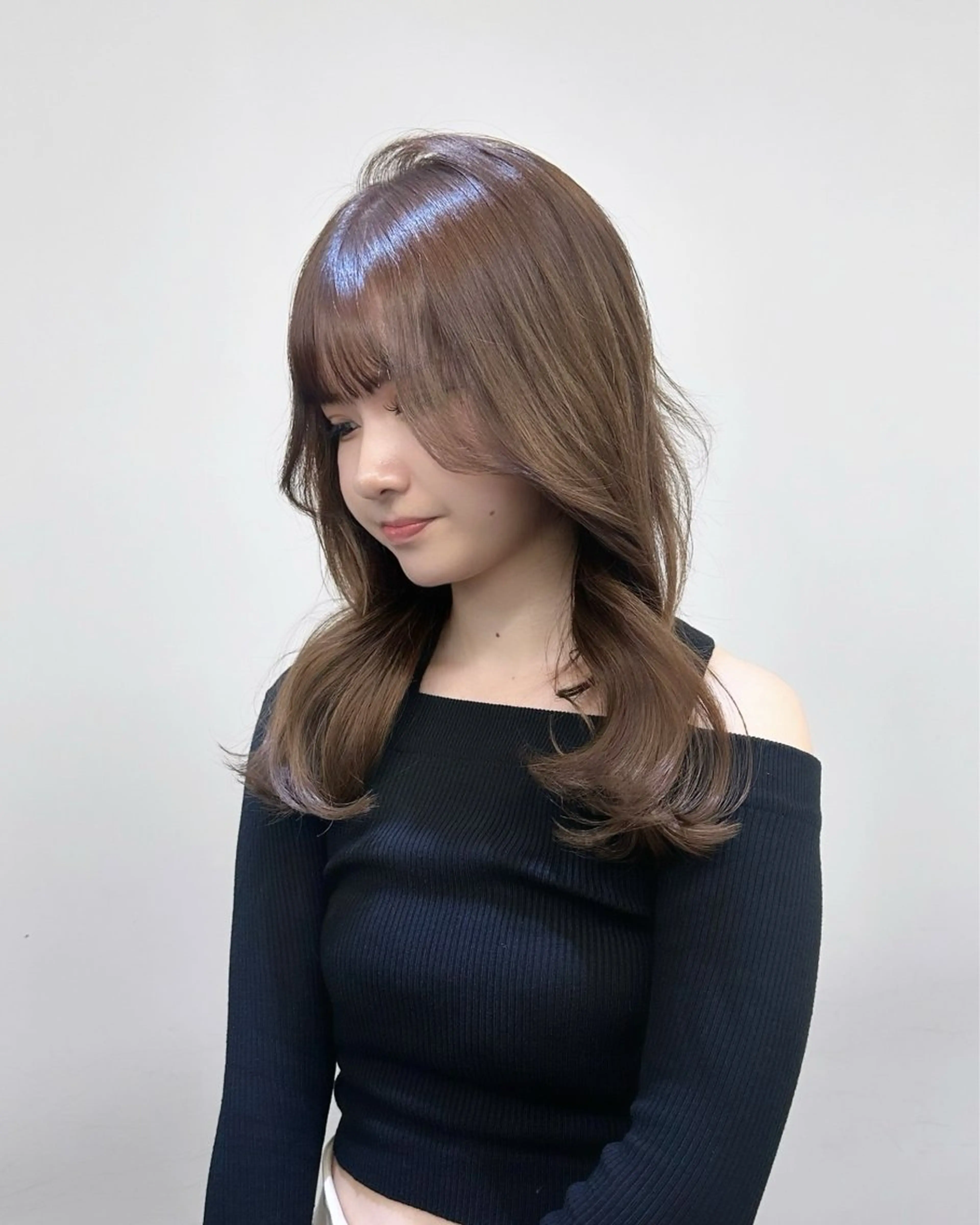 セミロング 盛れるヘア♡ 韓国Styleのヘアスタイル