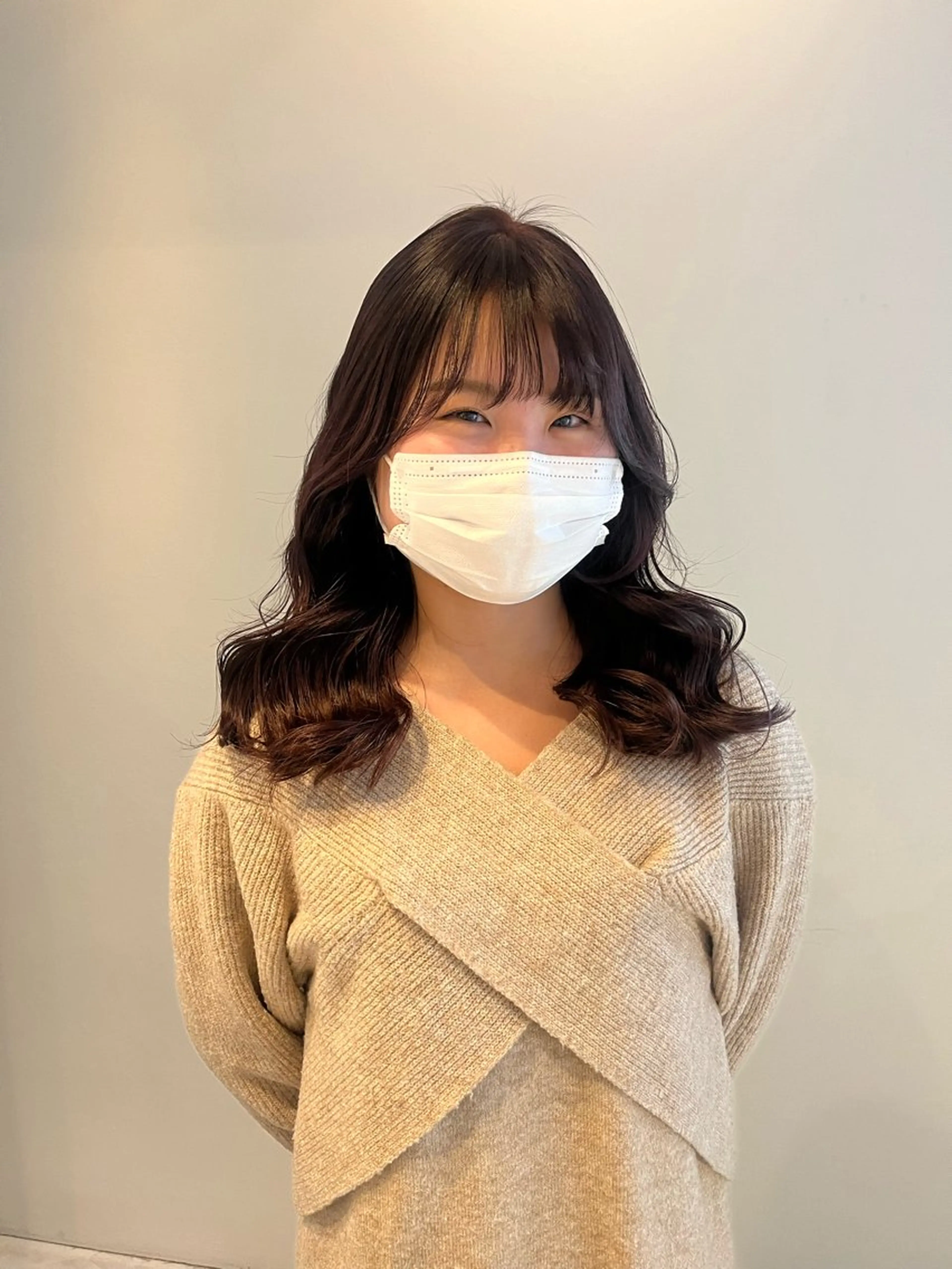 セミロング ALLYS 渋谷店所属・最高級の艶のある カラーmei🎨のヘアスタイル