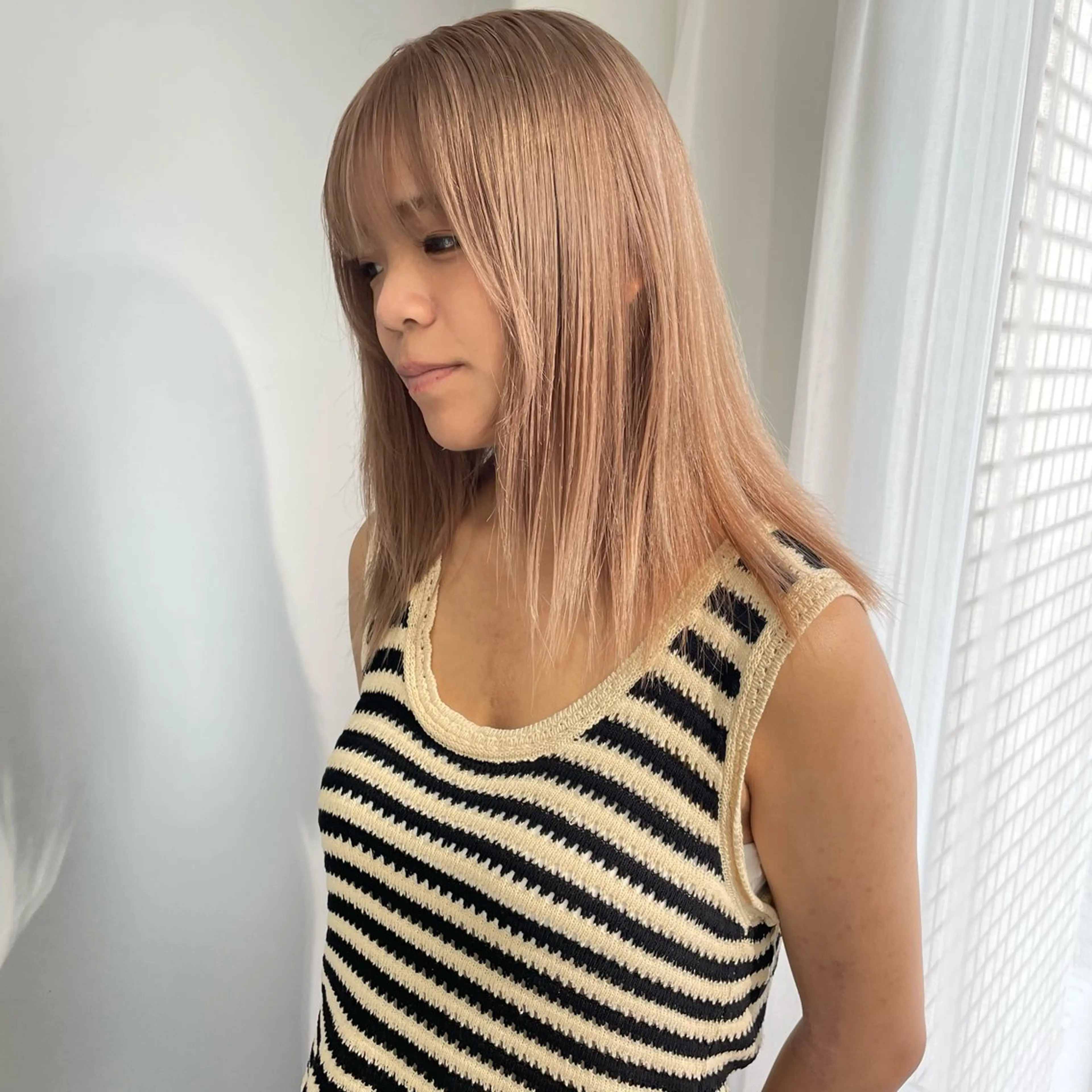 セミロング カラー ヘアカラー ハイトーン/ボブ /HBL/AYUNAのヘアスタイル