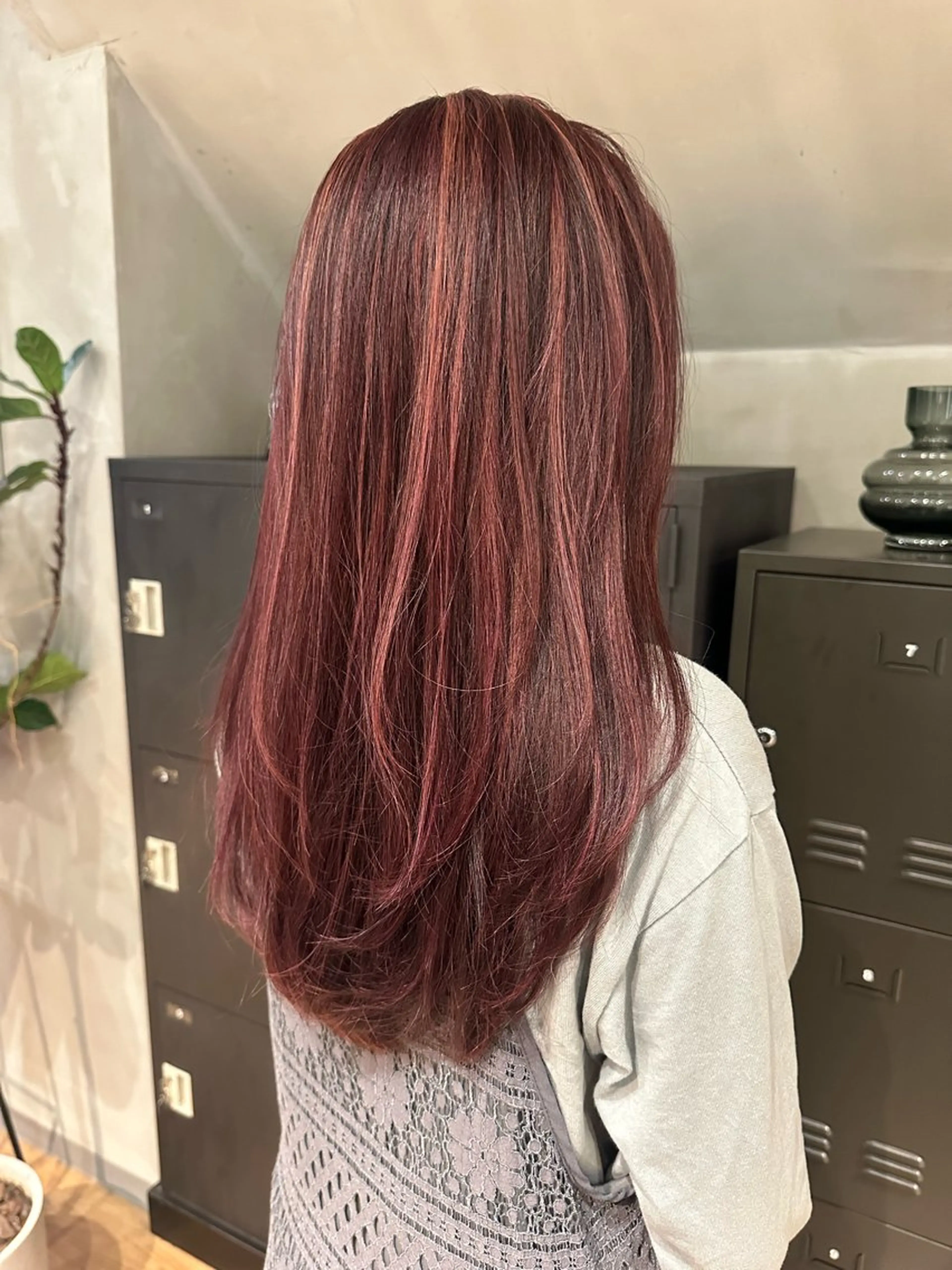 ロング カラー aina🐱 カラー/ストレートのヘアスタイル