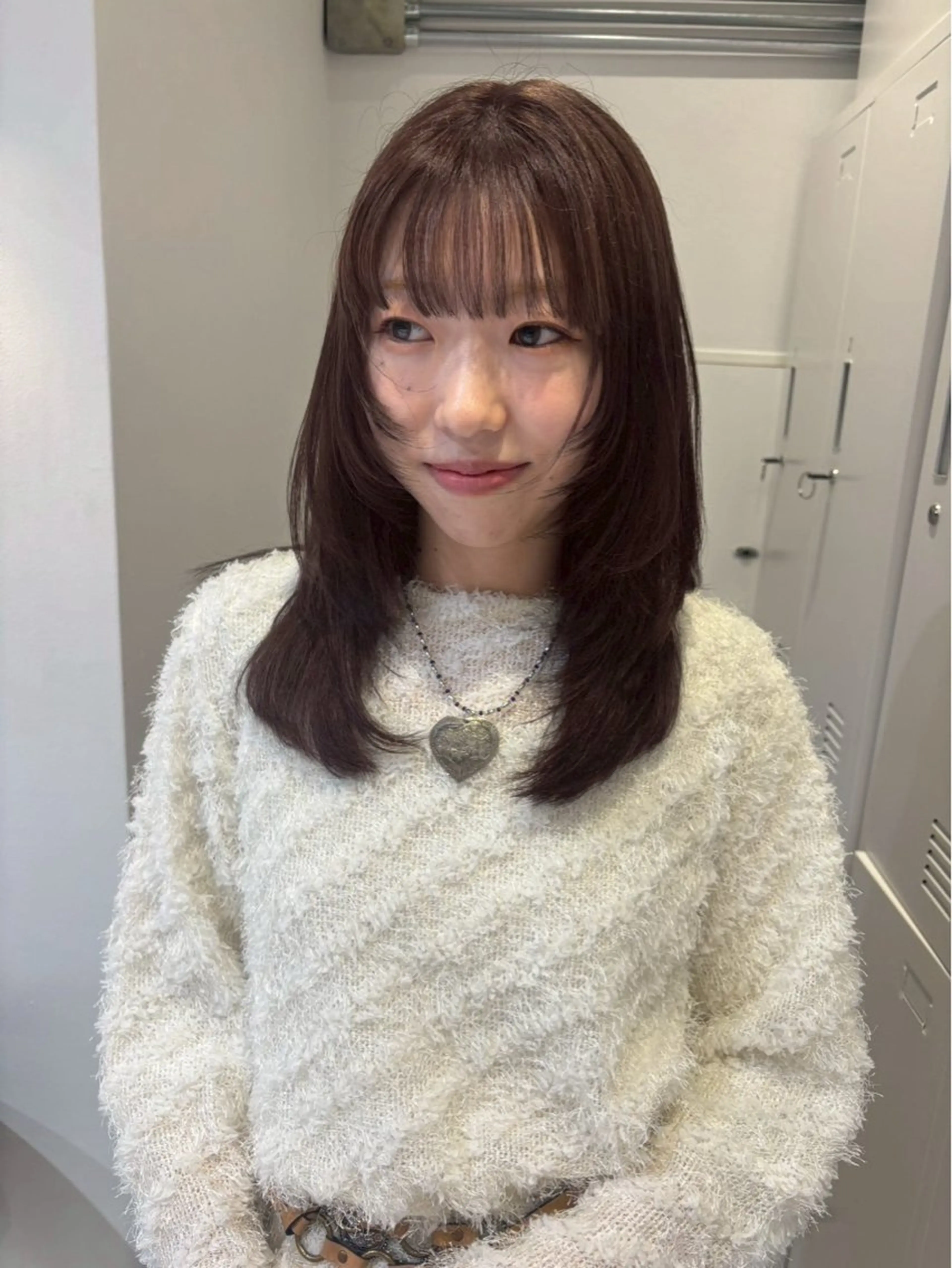 ロング カラー ベージュカラー モカベージュ 顔周りカット レイヤーカット ヘアカラー 透明感×レイヤーカッ ト🌼kiraraのヘアスタイル