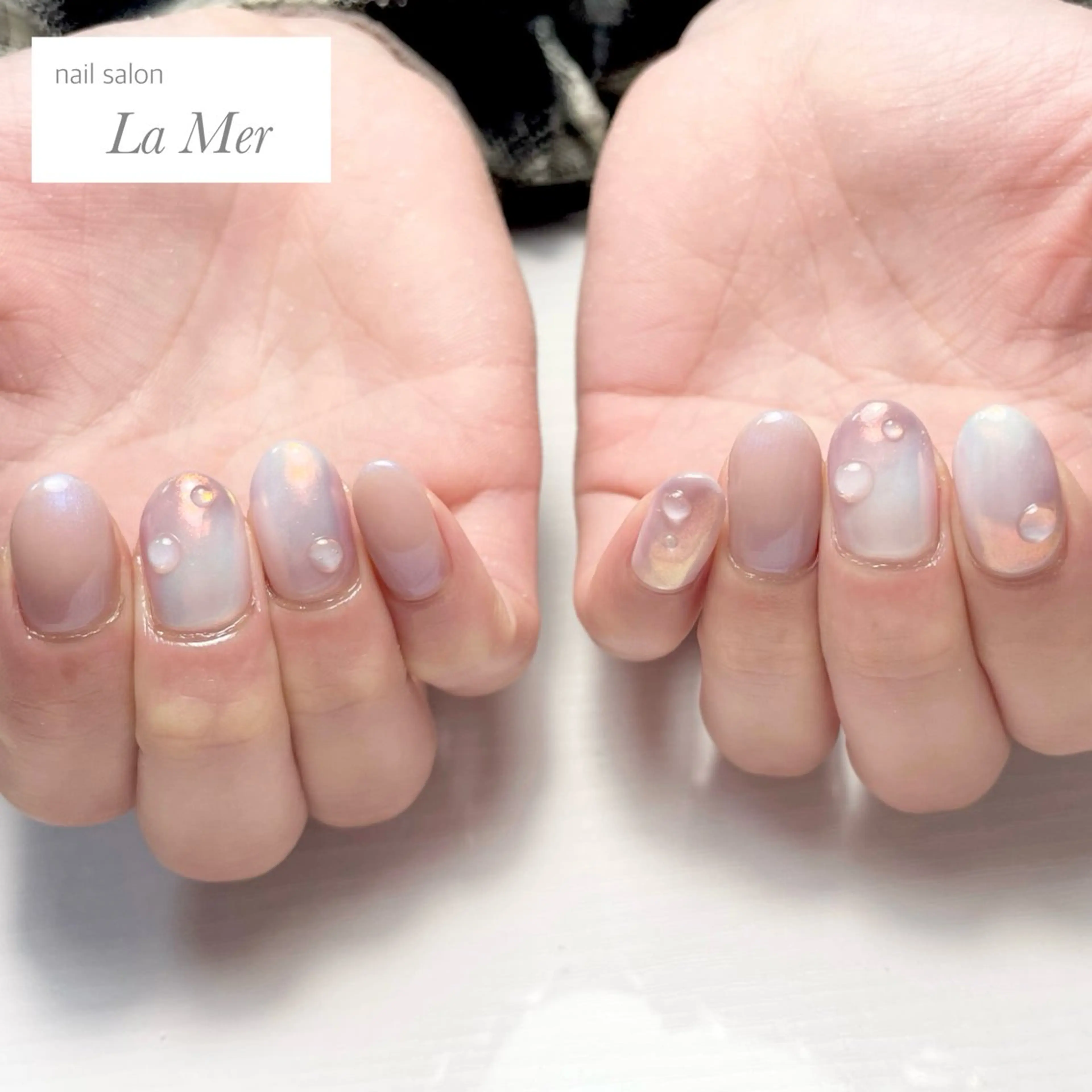 ネイル オーロラネイル キラキラネイル ニュアンスネイル ぷっくりネイル 春ネイル ハンドネイル nailsalon La Merのネイルデザイン