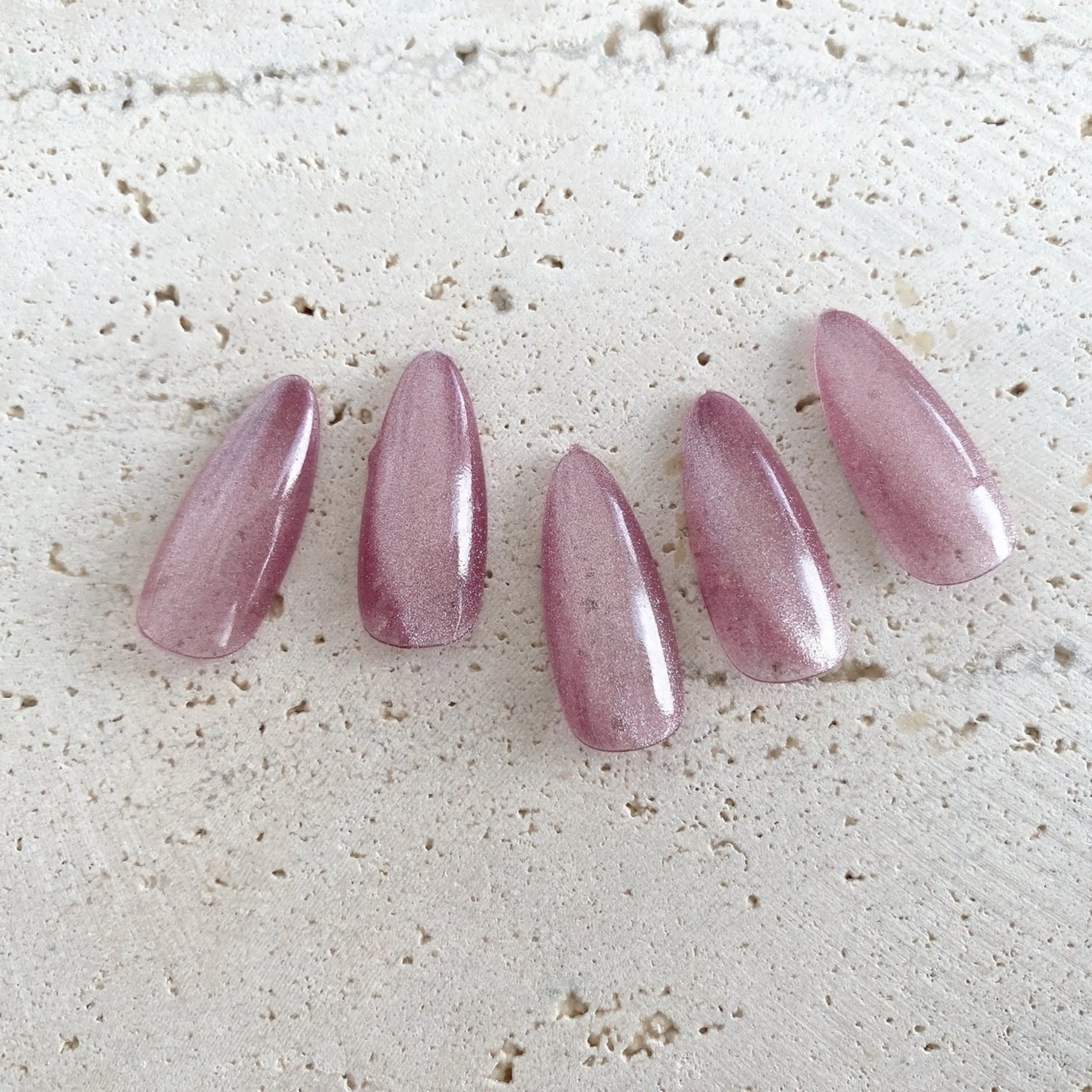 ネイル マグネットネイル 愛川町 あんすりうむのネイルデザイン