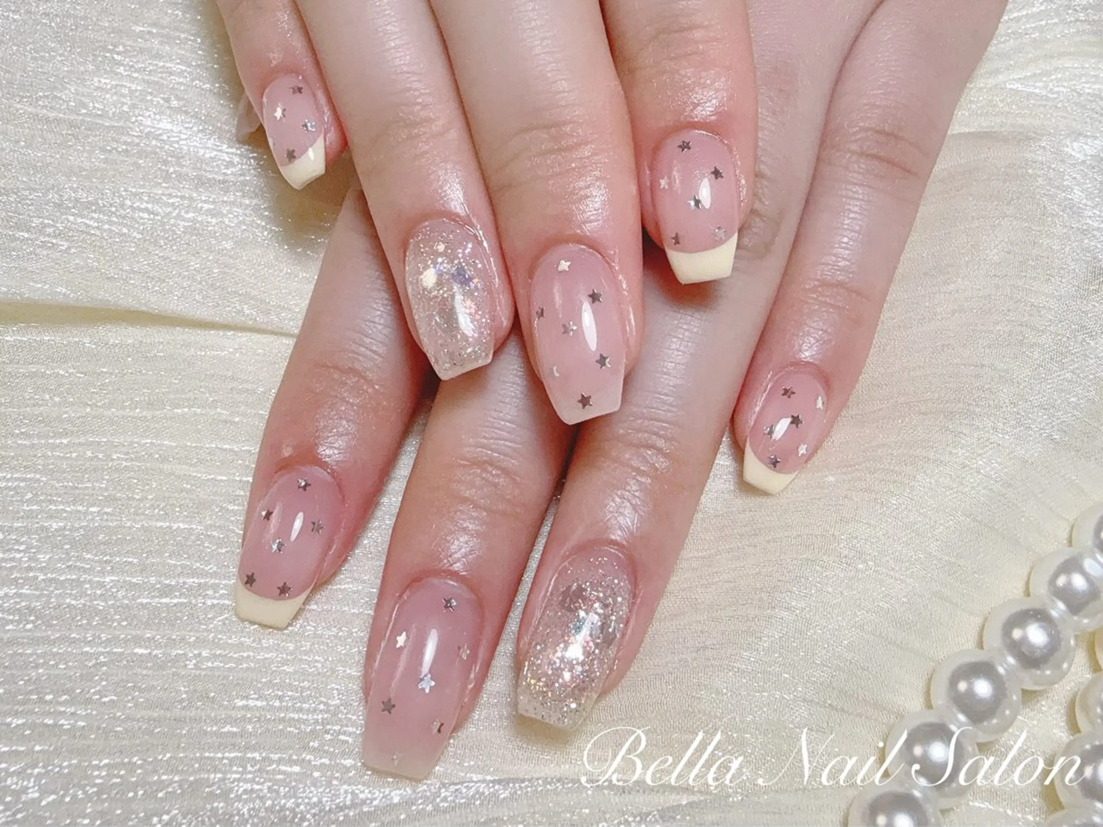 ネイル ハンドネイル Bella Nail Salonパラジェルのネイルデザイン