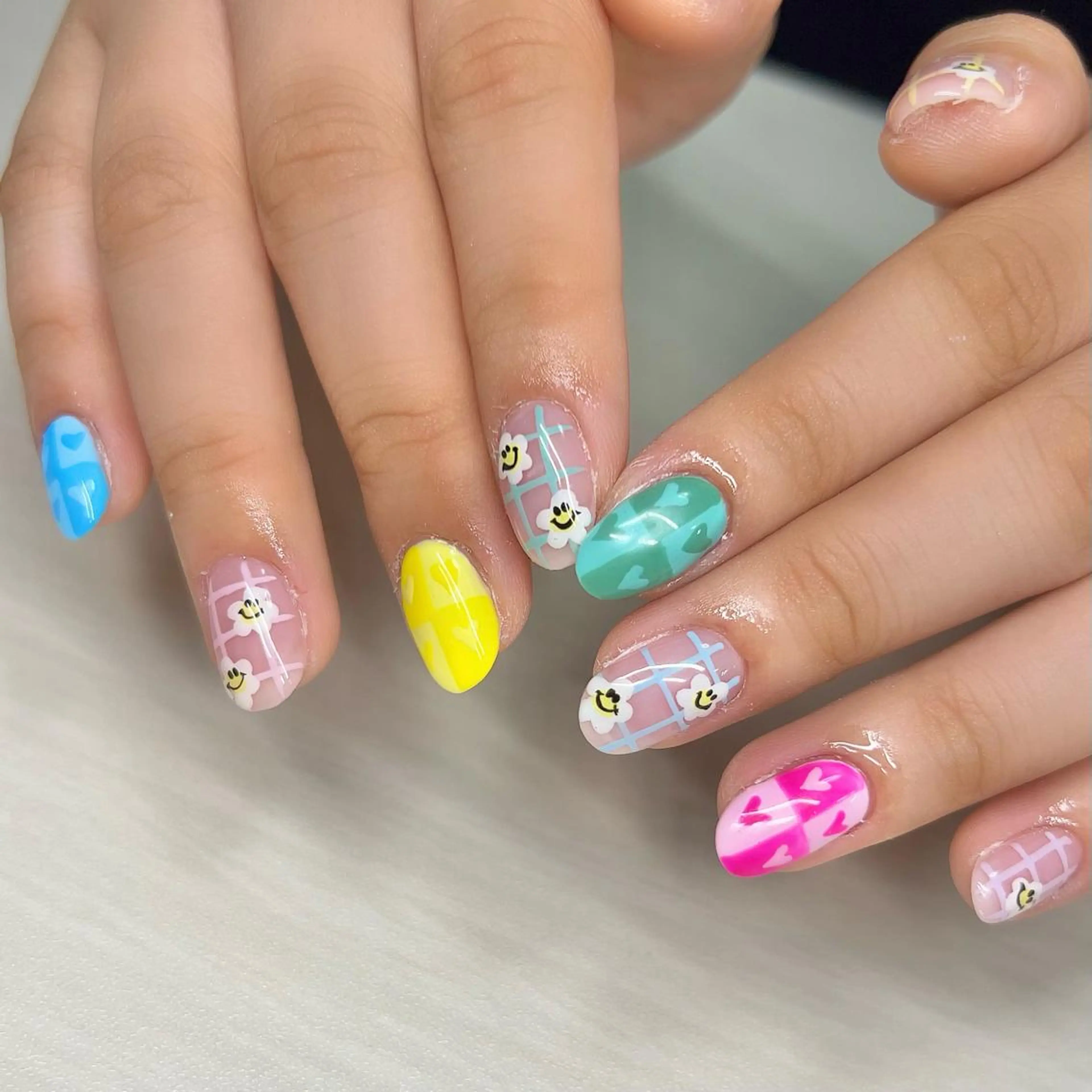 ネイル ハンドネイル 【Yappy🌈】 💖P-tanaのネイルデザイン