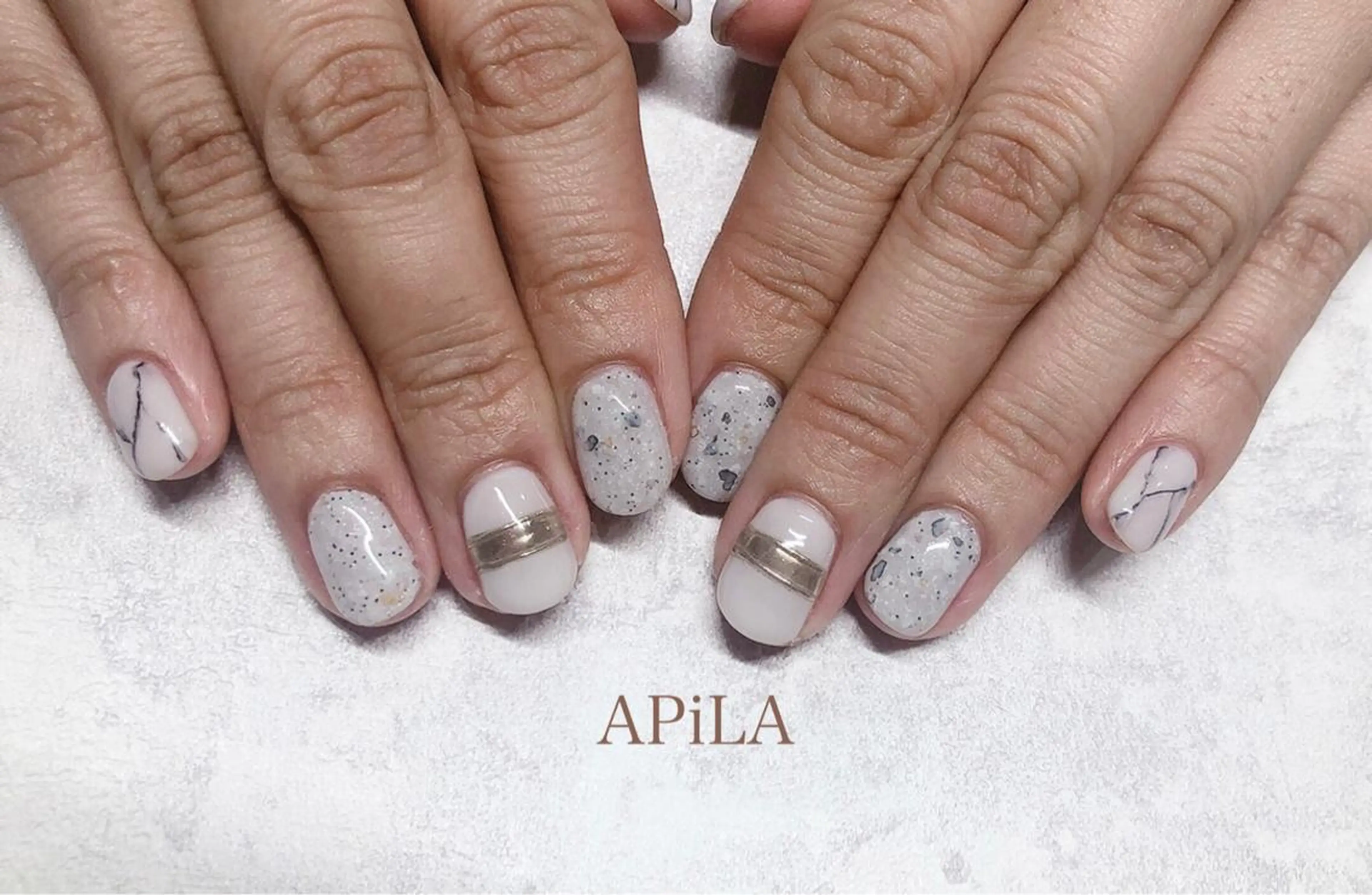 ネイル APiLA 甲斐田のネイルデザイン