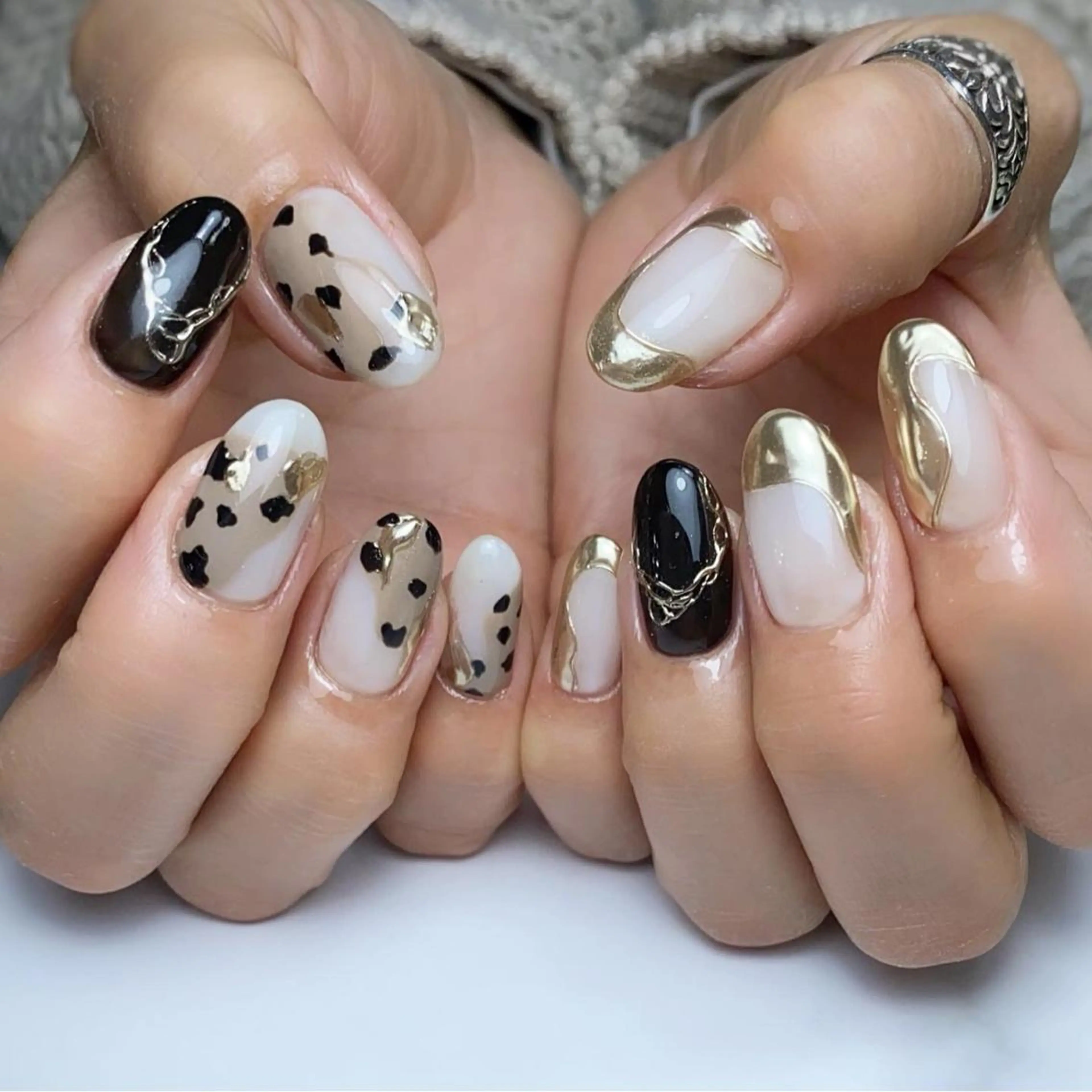 ネイル ミラーネイル ハンドネイル Nail ameria megu所属・ameria meguのネイルデザイン