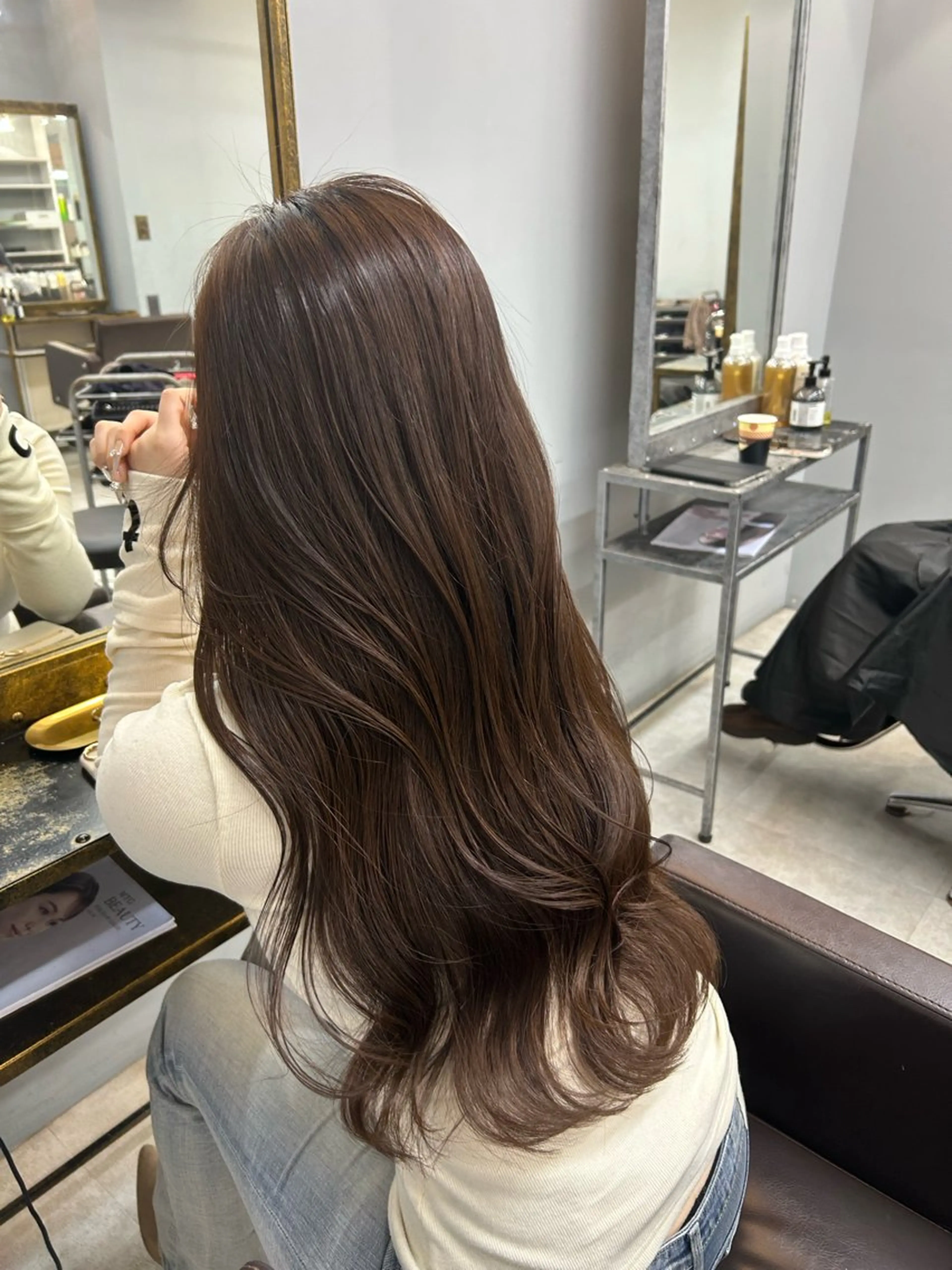 ロング カラー hair atelier OZ桑野店所属・阿佐見 若菜のヘアスタイル