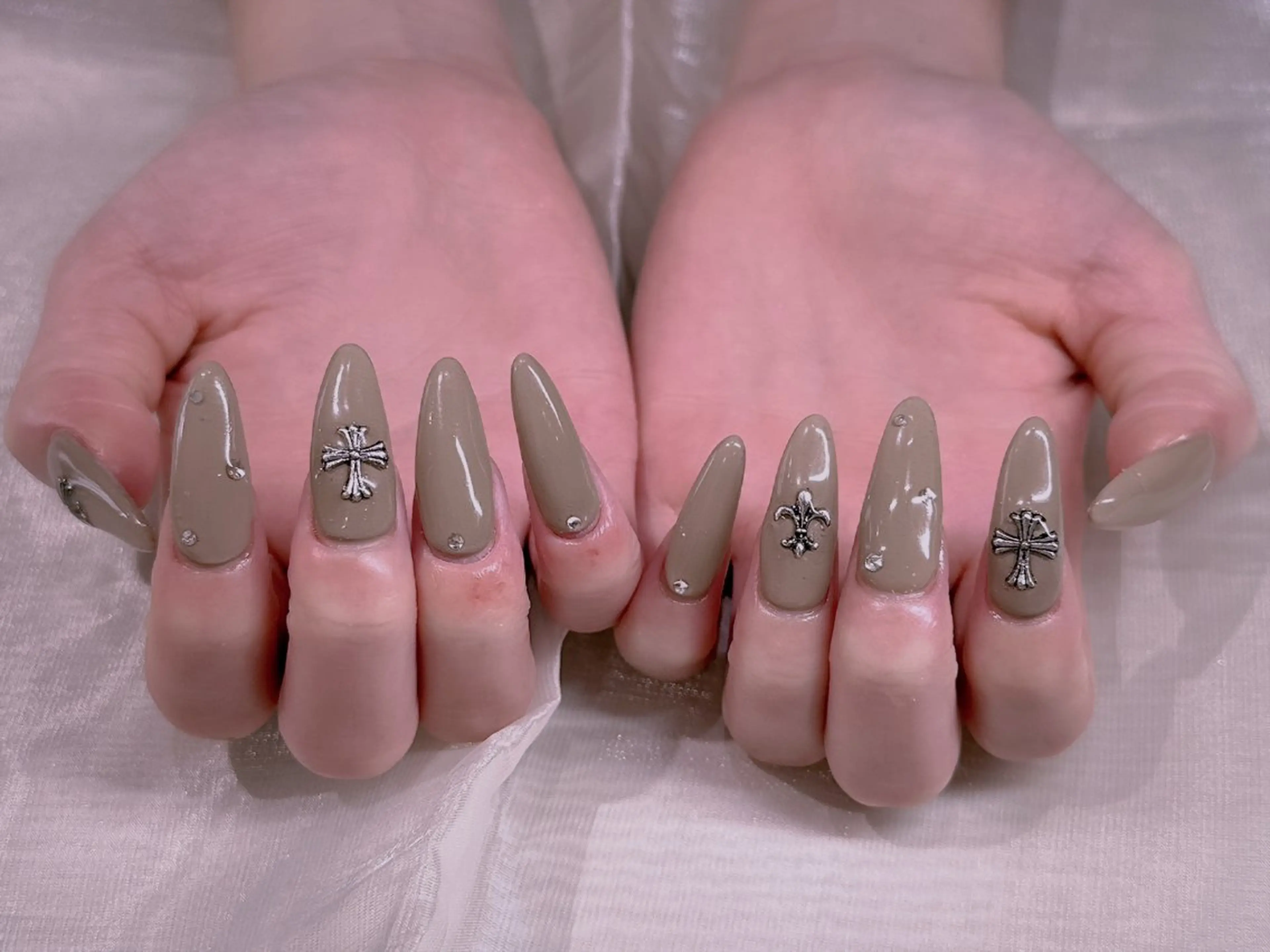 ネイル ハンドネイル エムズ エムズのマツエク・マツパデザイン