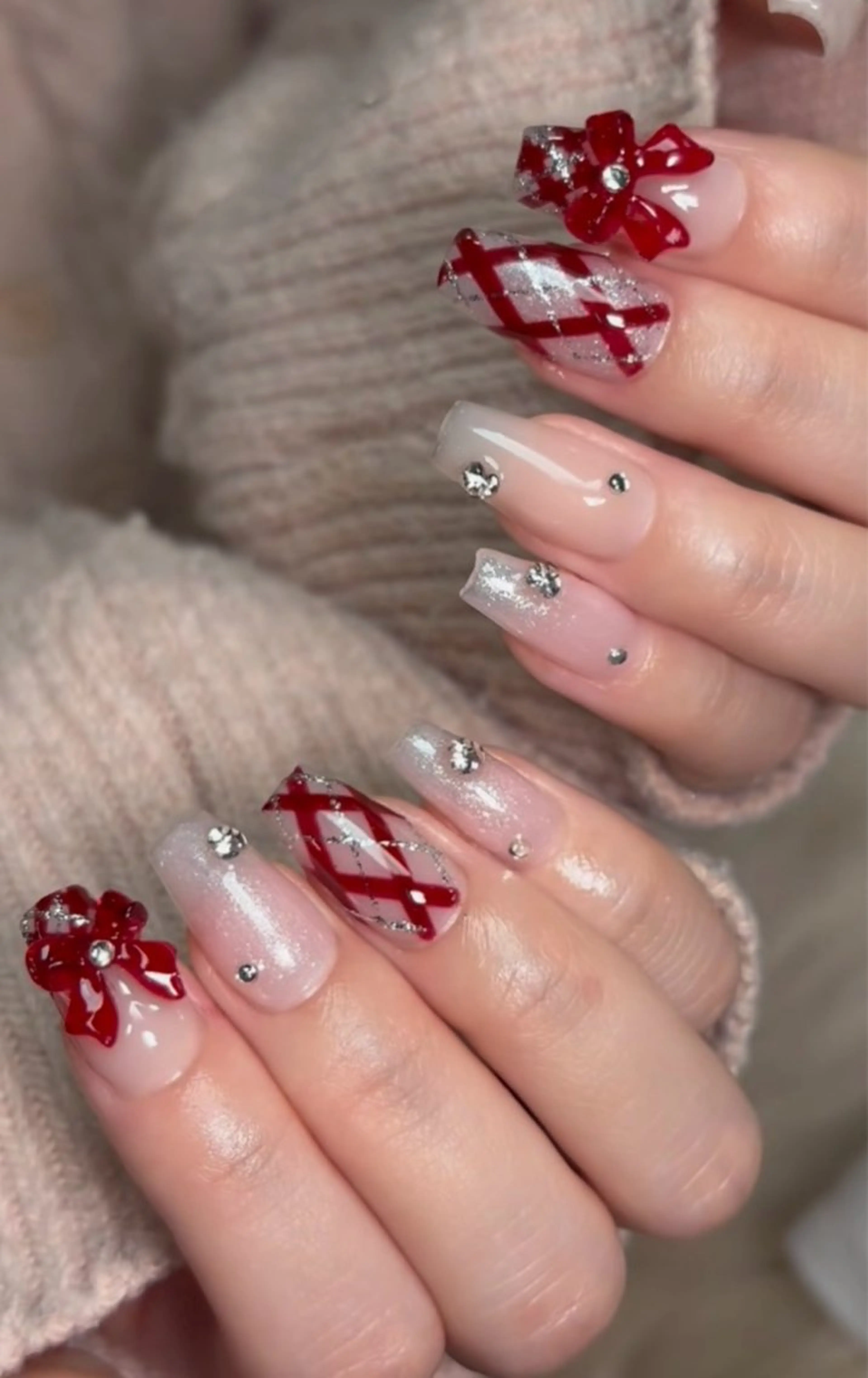 ネイル アートネイル べっ甲ネイル チークネイル 長さ出し フラッシュネイル ハンドネイル ハンドケア For you. Nail Salonのネイルデザイン