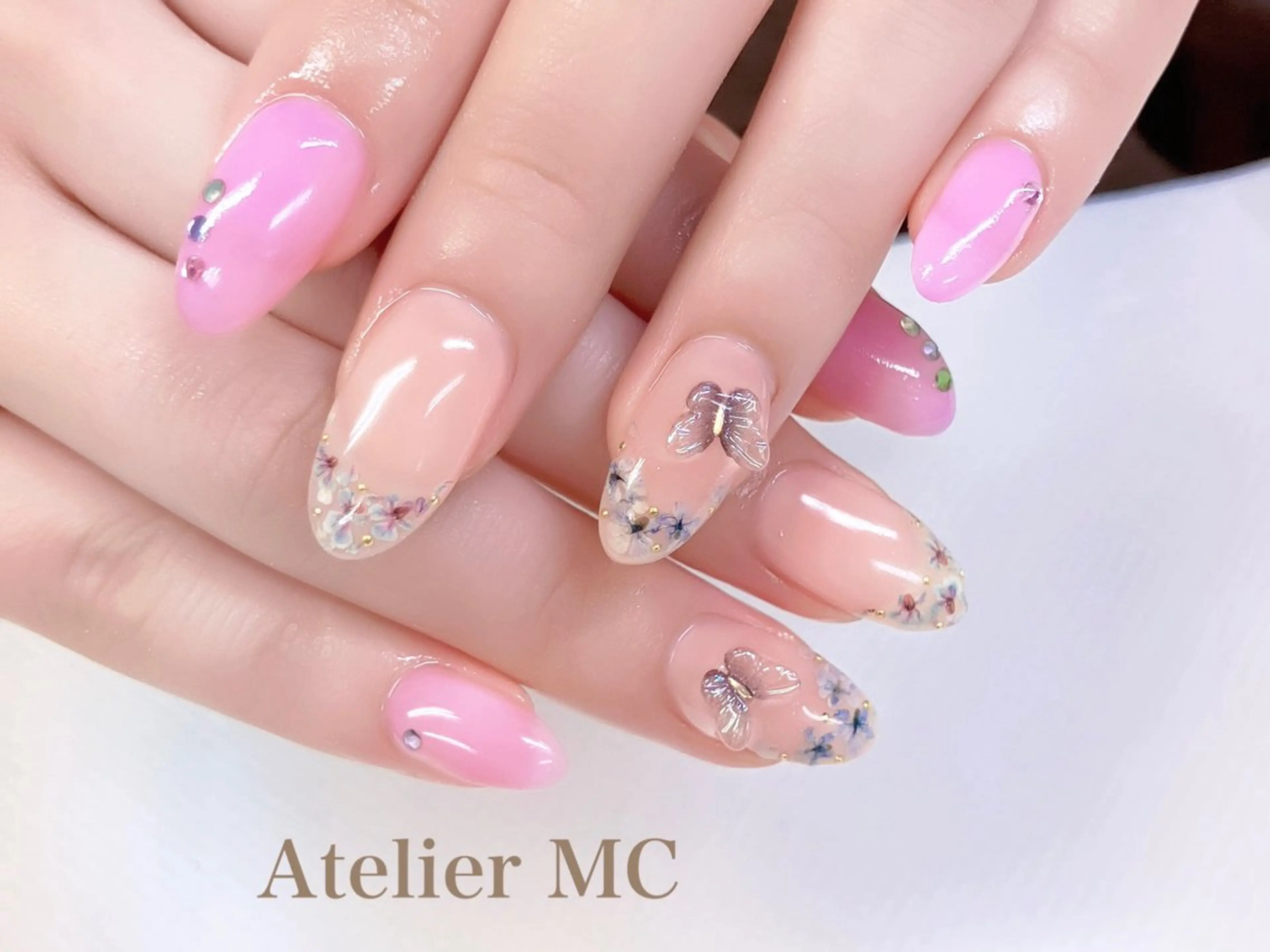 ネイル ハンドネイル アトリエ エムシー 【新富町・東銀座】のネイルデザイン