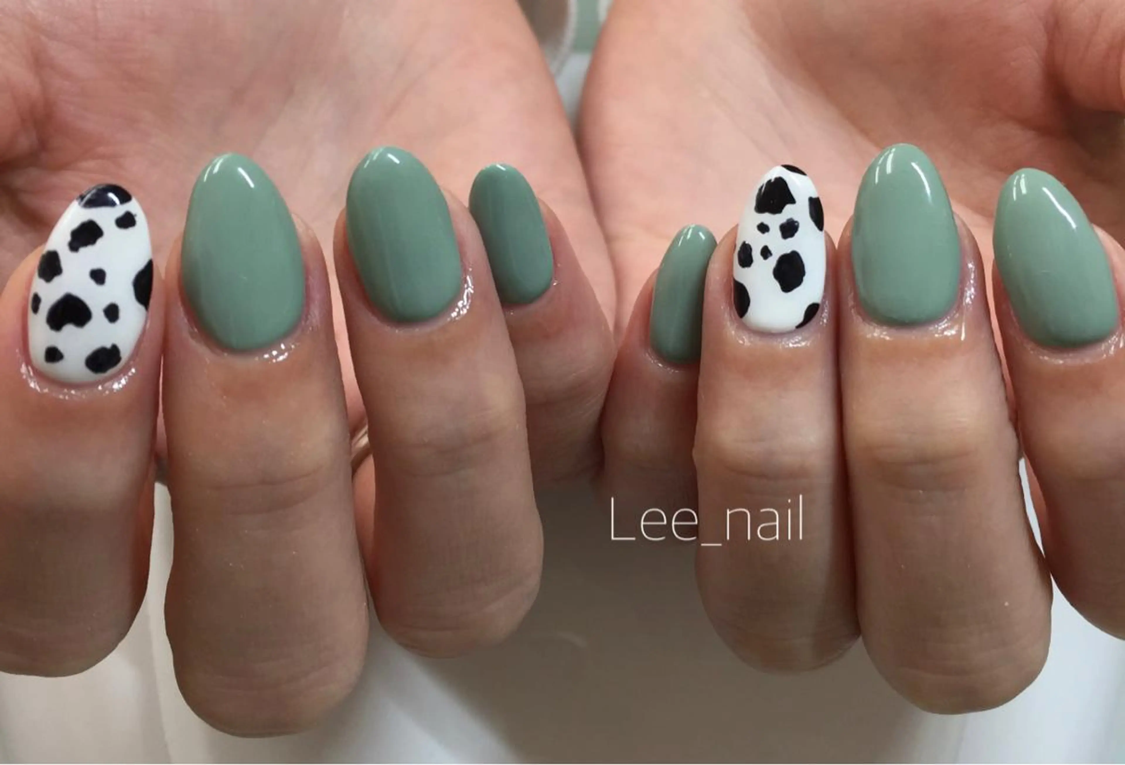 ネイル アニマル柄 アートネイル ハンドネイル Lee_ nailのネイルデザイン
