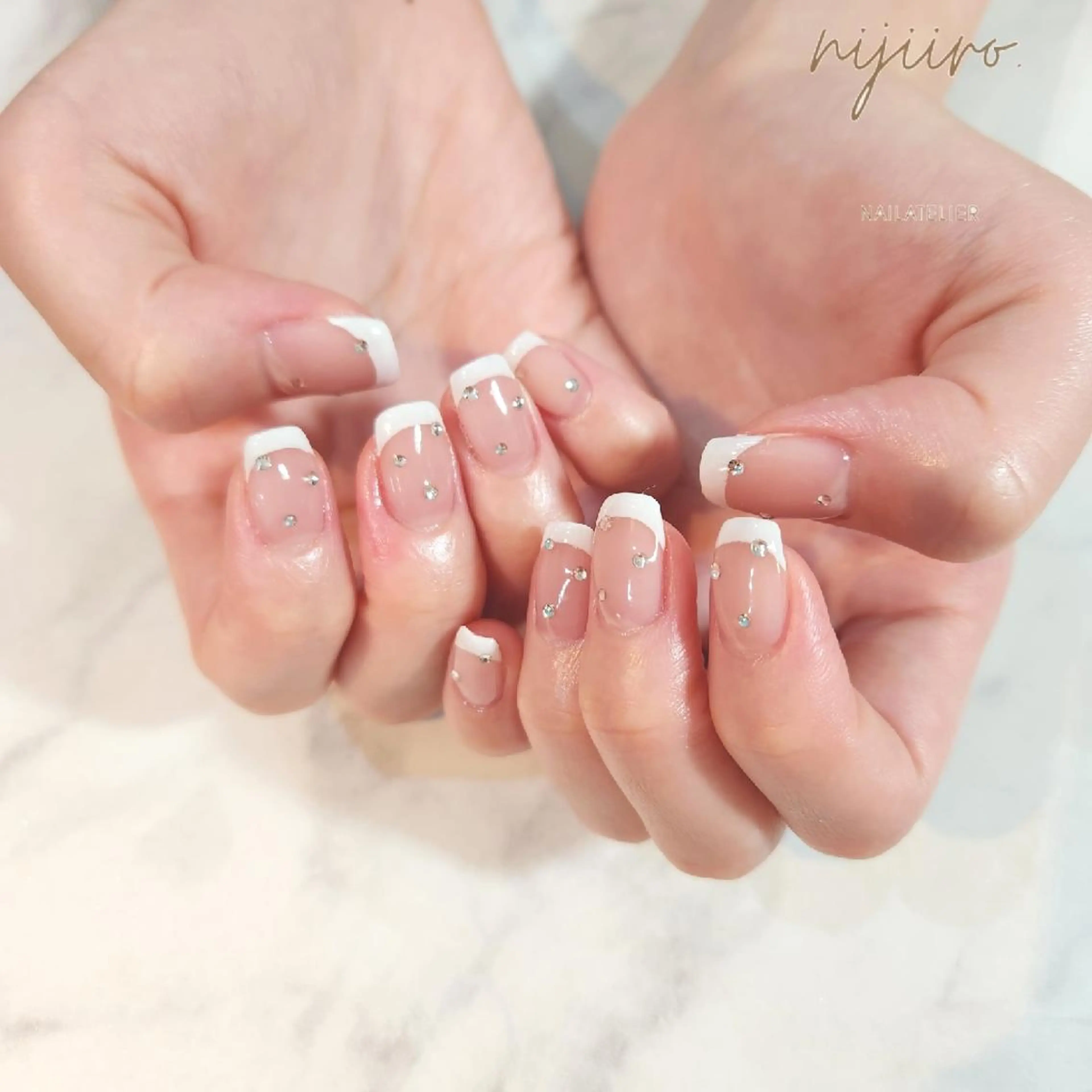 ネイル ハンドネイル nailatelier nijiiro.所属・nijiiro🌈 サトウのネイルデザイン
