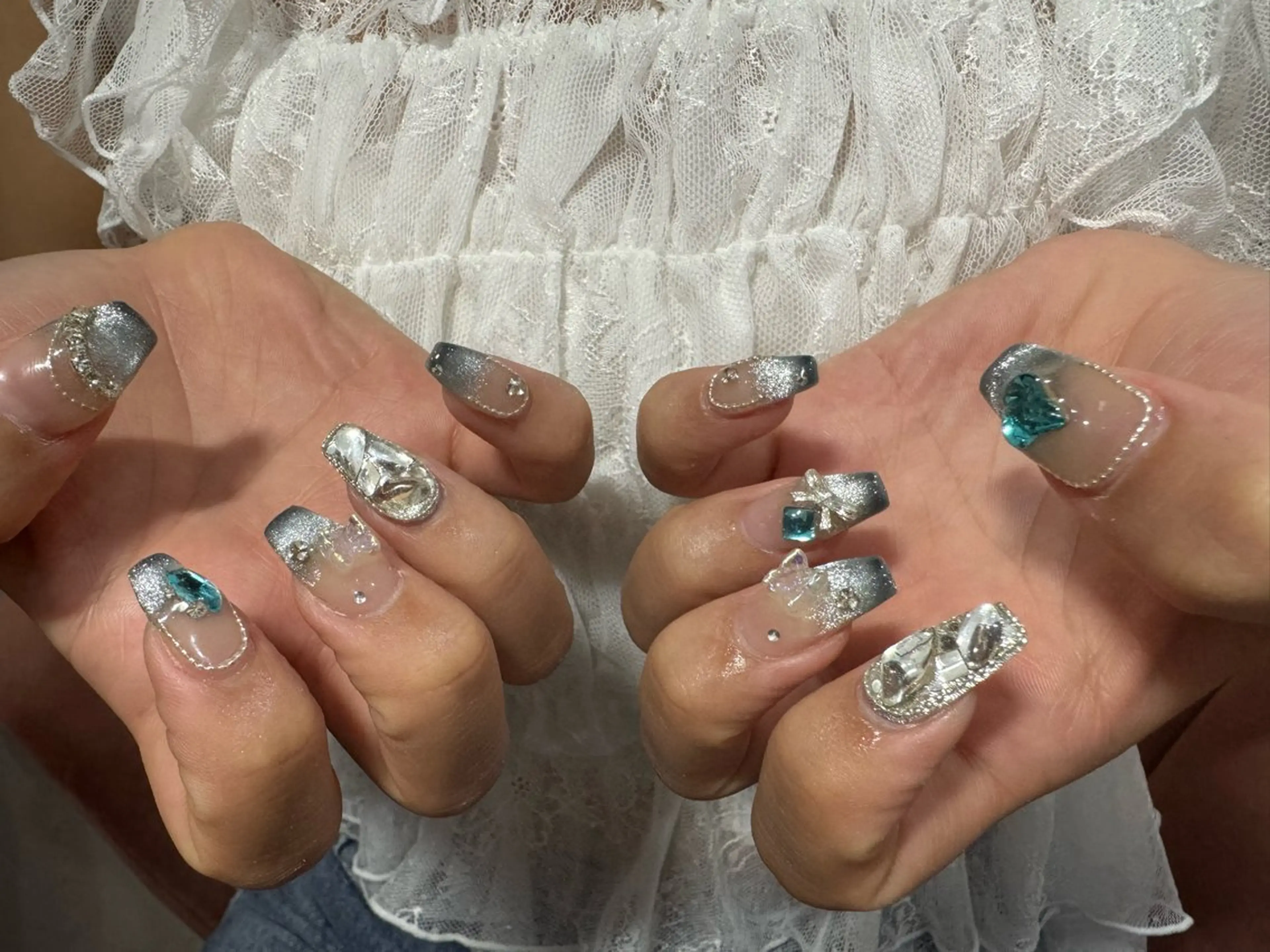 ネイル LAVISH nail salonのネイルデザイン